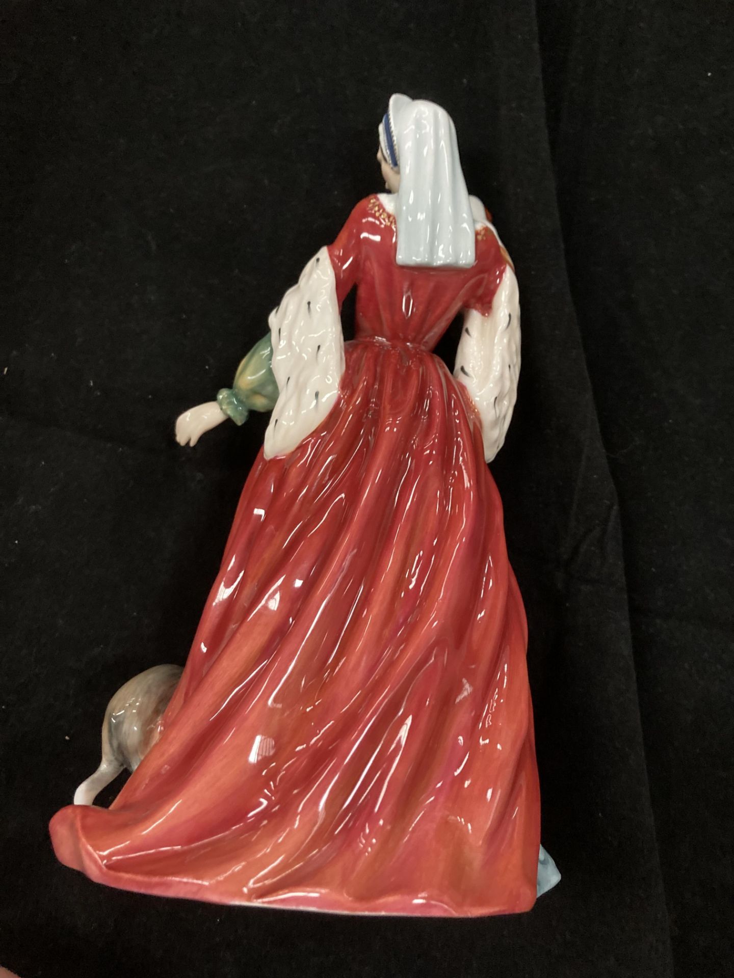A Royal Doulton Limited Edition fine China figurine of 'Anne Boleyn HN3232' 40/9500 23. - Image 8 of 9