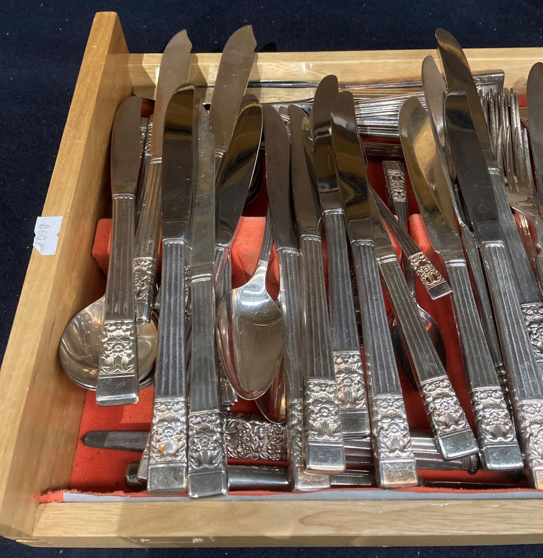 A canteen of cutlery (no lid) containing 112 pieces of Community cutlery. - Image 2 of 3