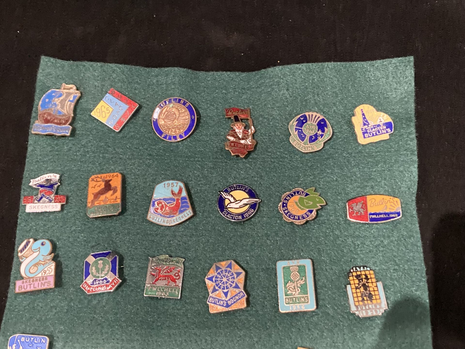 A collection of thirty six vintage Butlins badges - Image 2 of 3