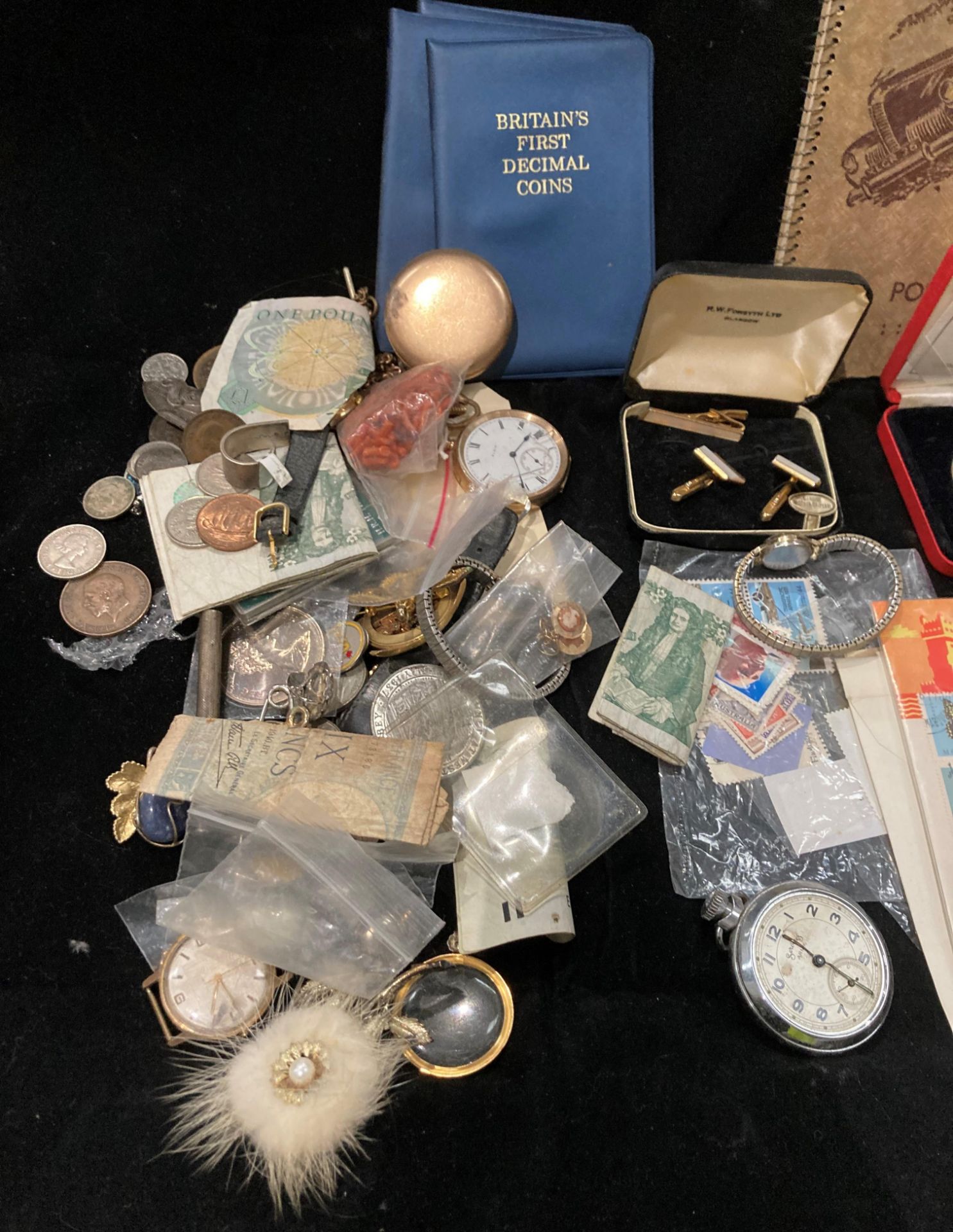 Contents to plastic box - assorted coins and bank notes etc including a small quantity of stamps. - Image 2 of 4