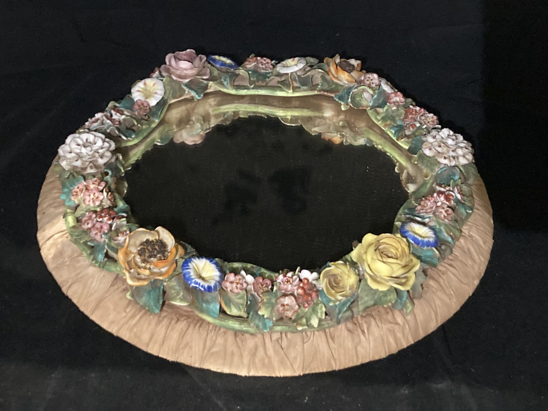 A circular porcelain Meissen style wall mirror with encrusted floral decoration 33cm diameter, - Image 2 of 12