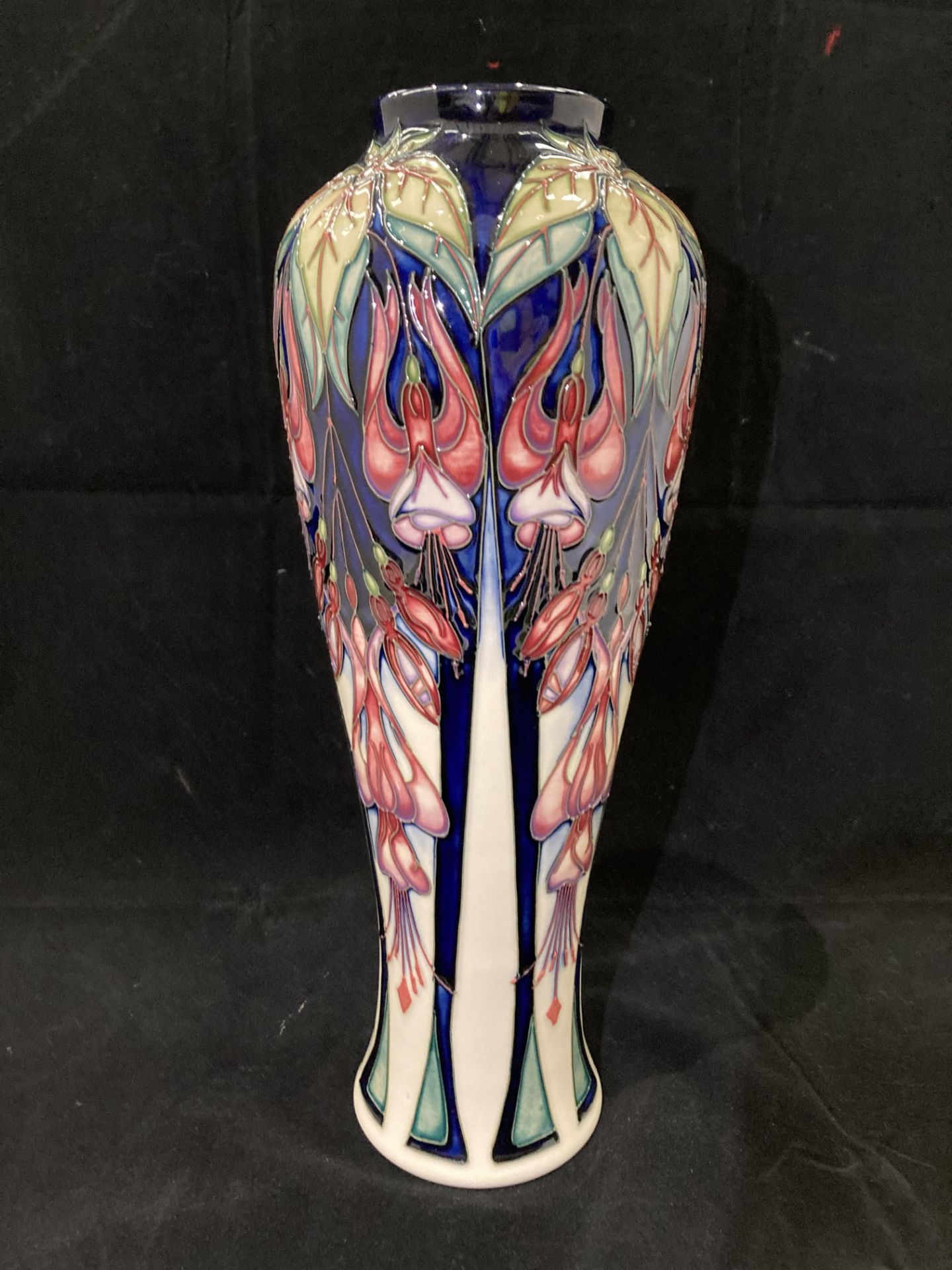 A Moorcroft trial vase in cream, blue and pink glazed pattern - signed to base 'PT Trial 28.07. - Image 3 of 10