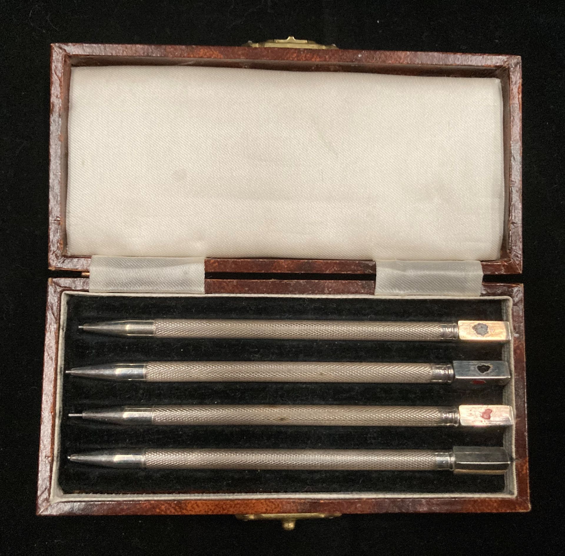 A set of four silver Cribbage propelling pencils in a fitted case. - Image 2 of 4