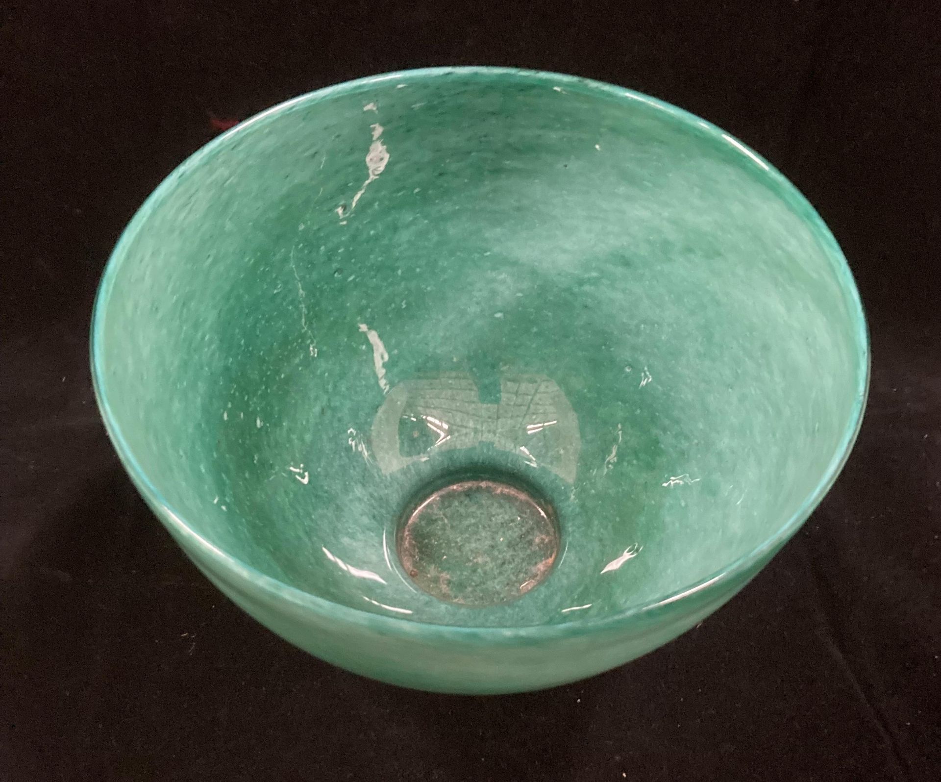 A Whitefriars cloudy green glass bowl 20cm diameter and 14cm high - Image 2 of 4