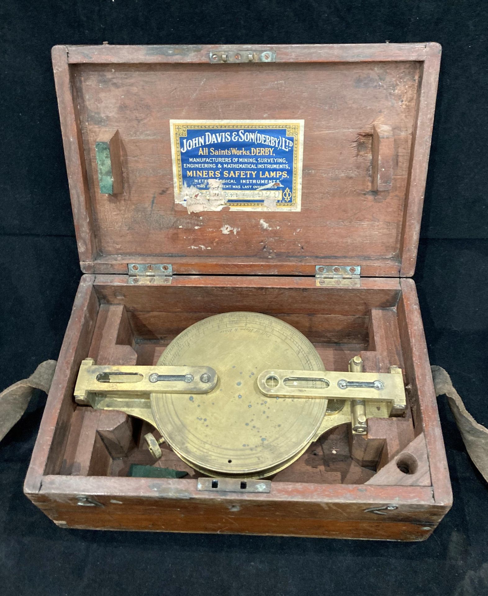 John Davis and Son (Derby) Ltd a wood cased brass miners surveying instrument,