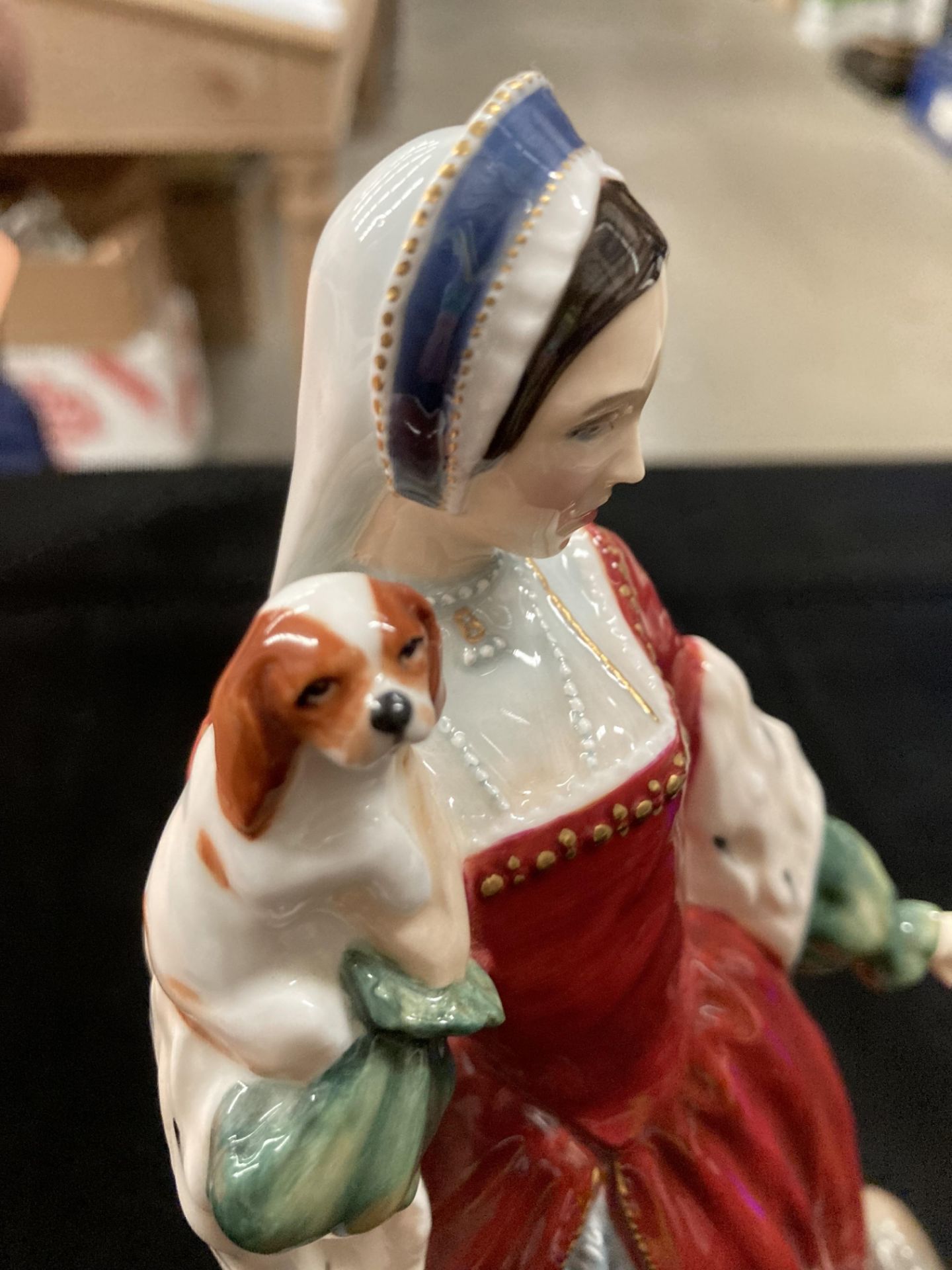 A Royal Doulton Limited Edition fine China figurine of 'Anne Boleyn HN3232' 40/9500 23. - Image 9 of 9