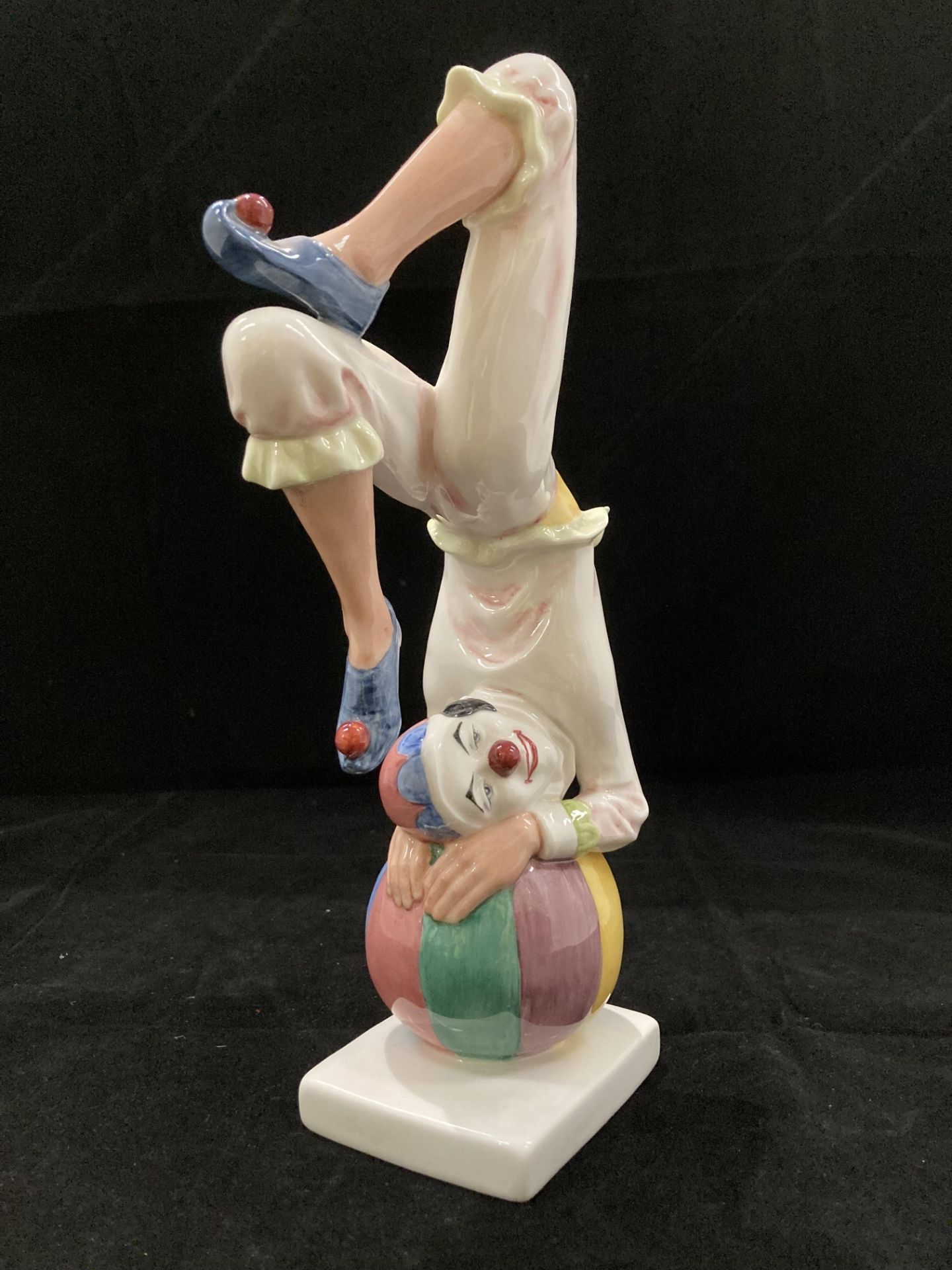 A Royal Doulton Bone China clown figure 'Tumbling' No: HN3283 24cm high - Image 2 of 3