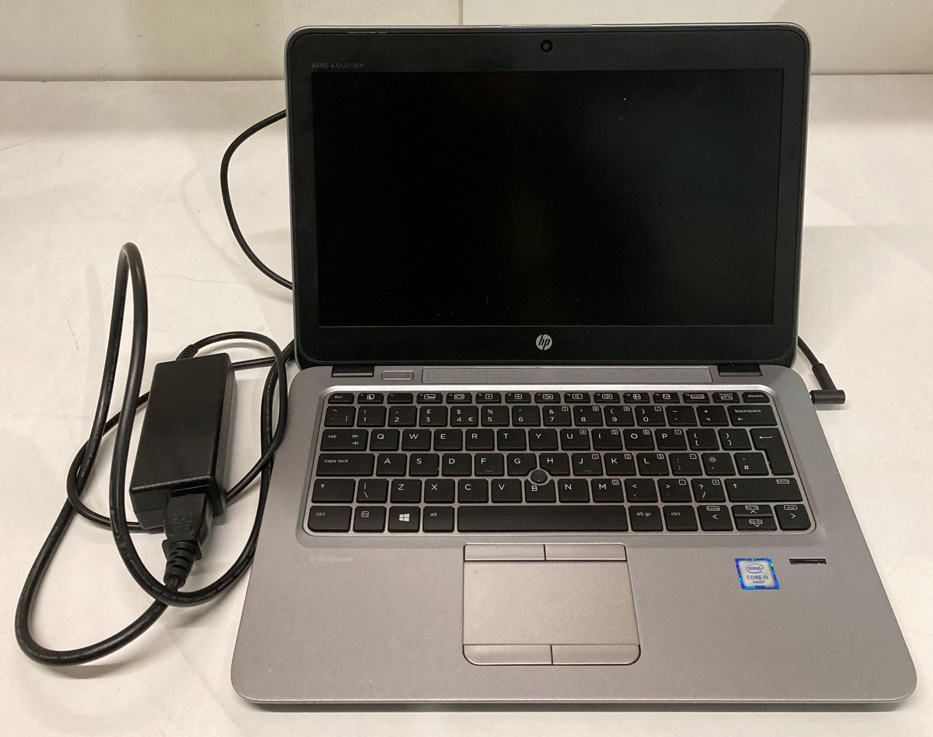 HP Elitebook 820 G3 i5 laptop, 8GB RAM,