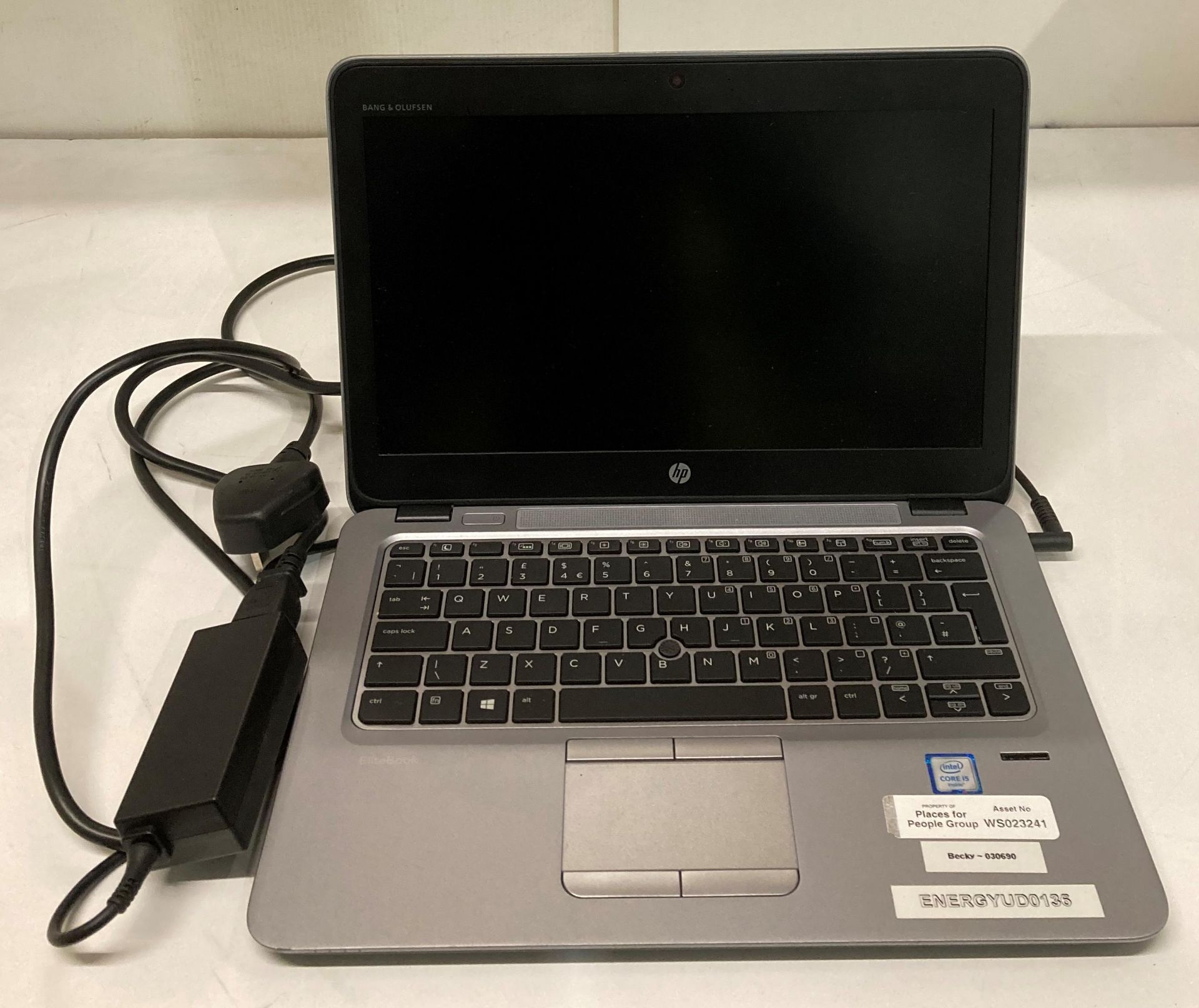 HP Elitebook 820 G3 i5 laptop, 8GB RAM,