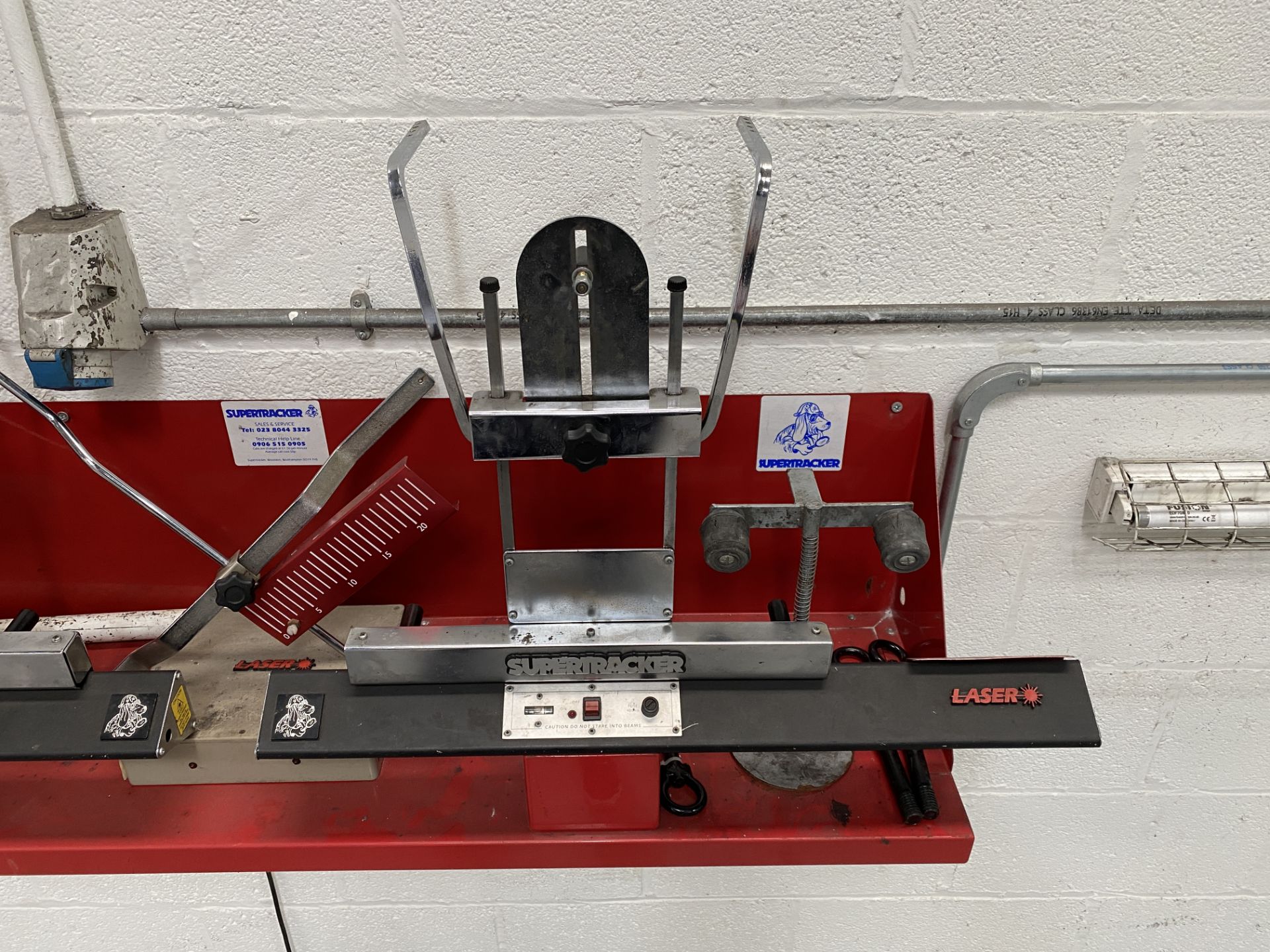 A Super Tracker Laser Wheel Alignment System, sn. - Image 4 of 7