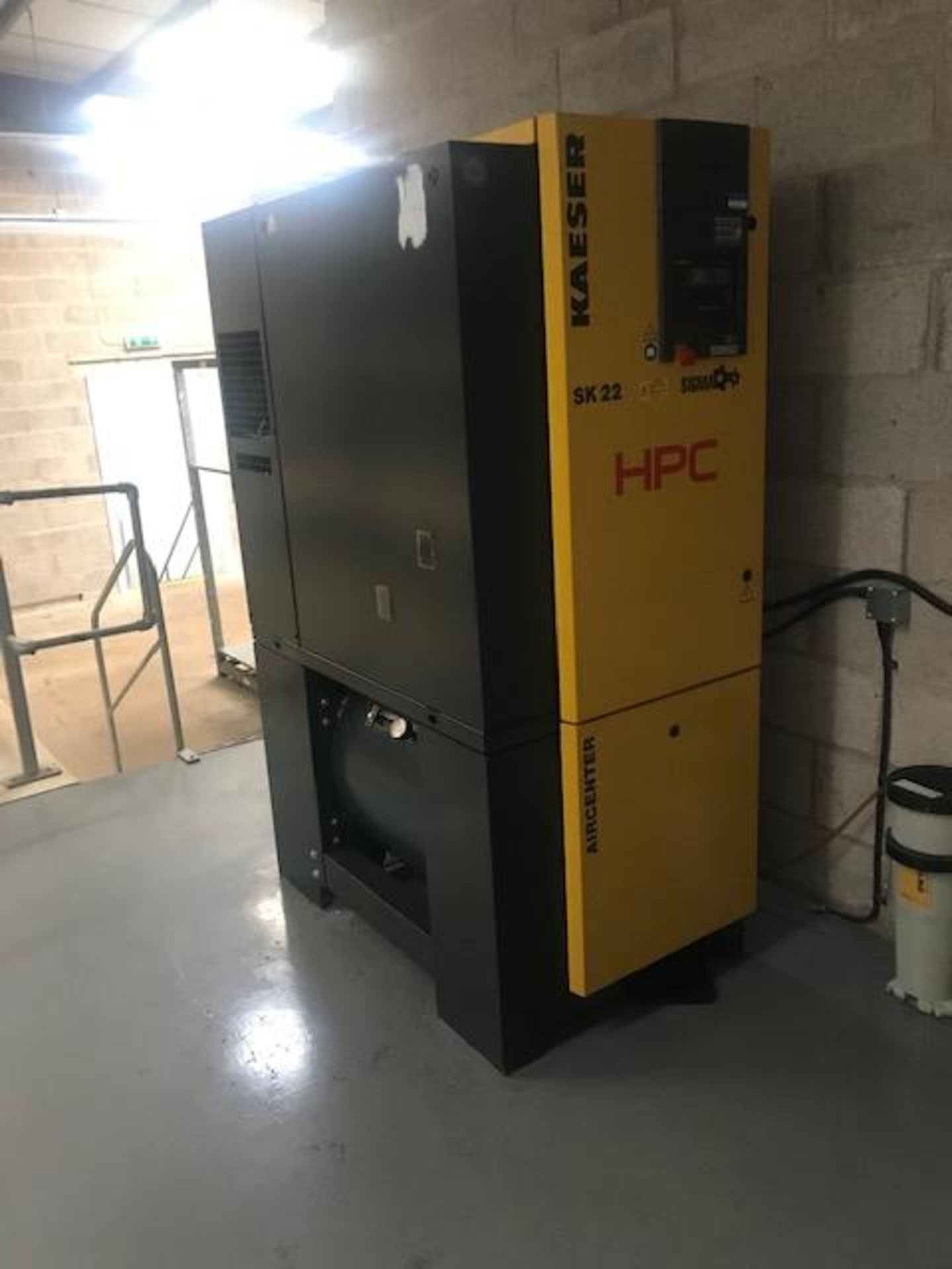 An HPC KAESER SK22 Sigma Aircenter Rotary Screw Compressor, part no. 101992.0, sn. 1155, YOM 2014. - Image 9 of 12