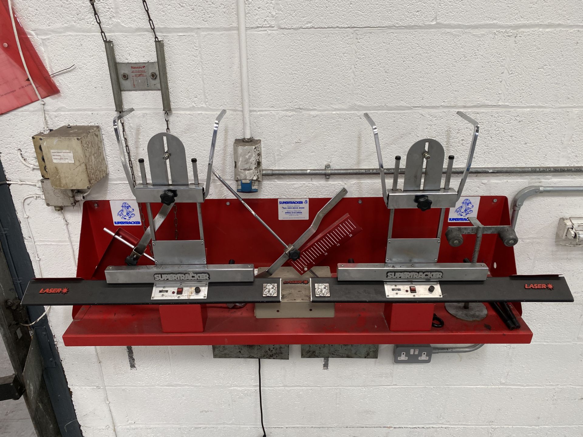 A Super Tracker Laser Wheel Alignment System, sn. - Image 2 of 7