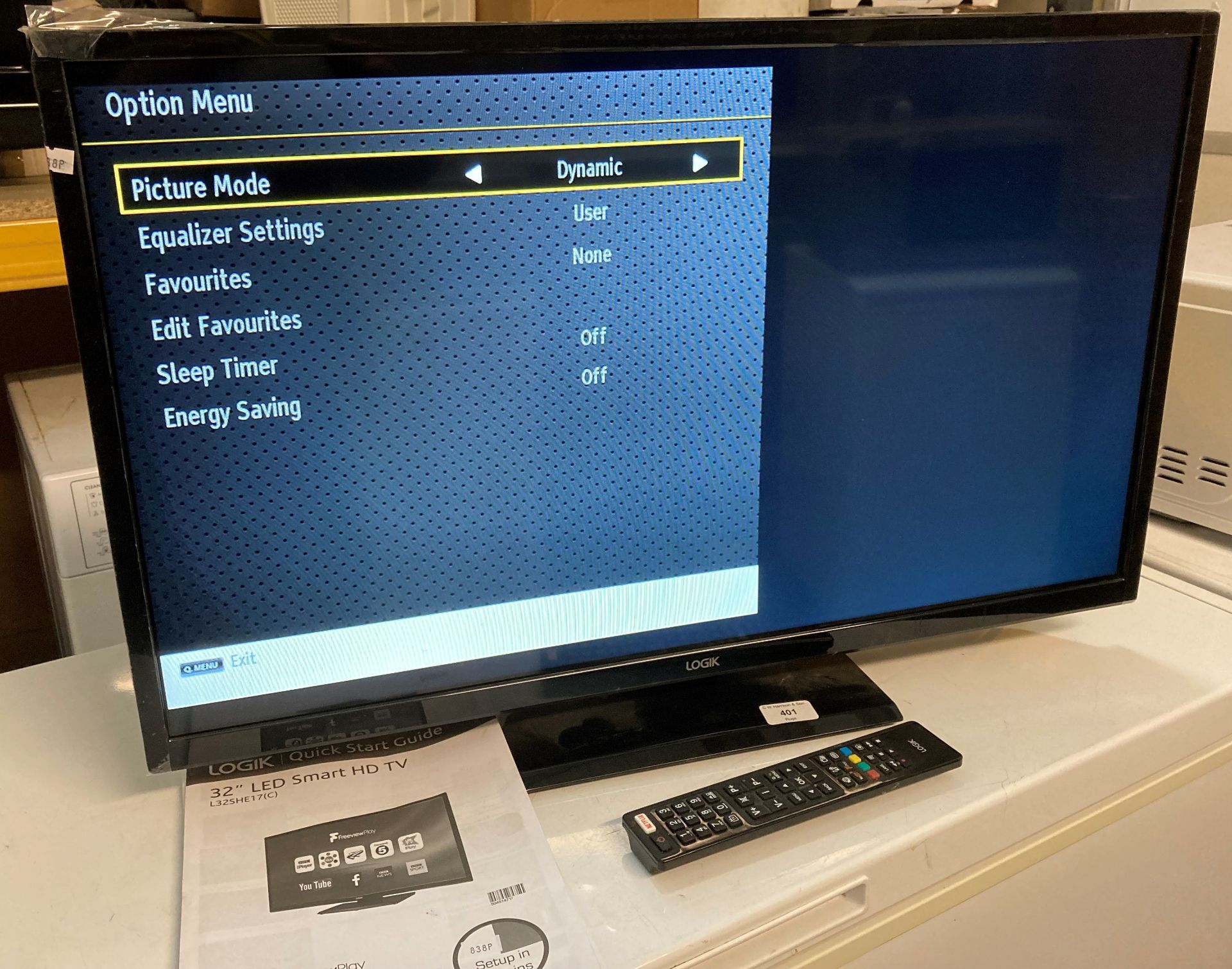 Logik 32" LED smart TV L323HE7C complete with remote (pay office)