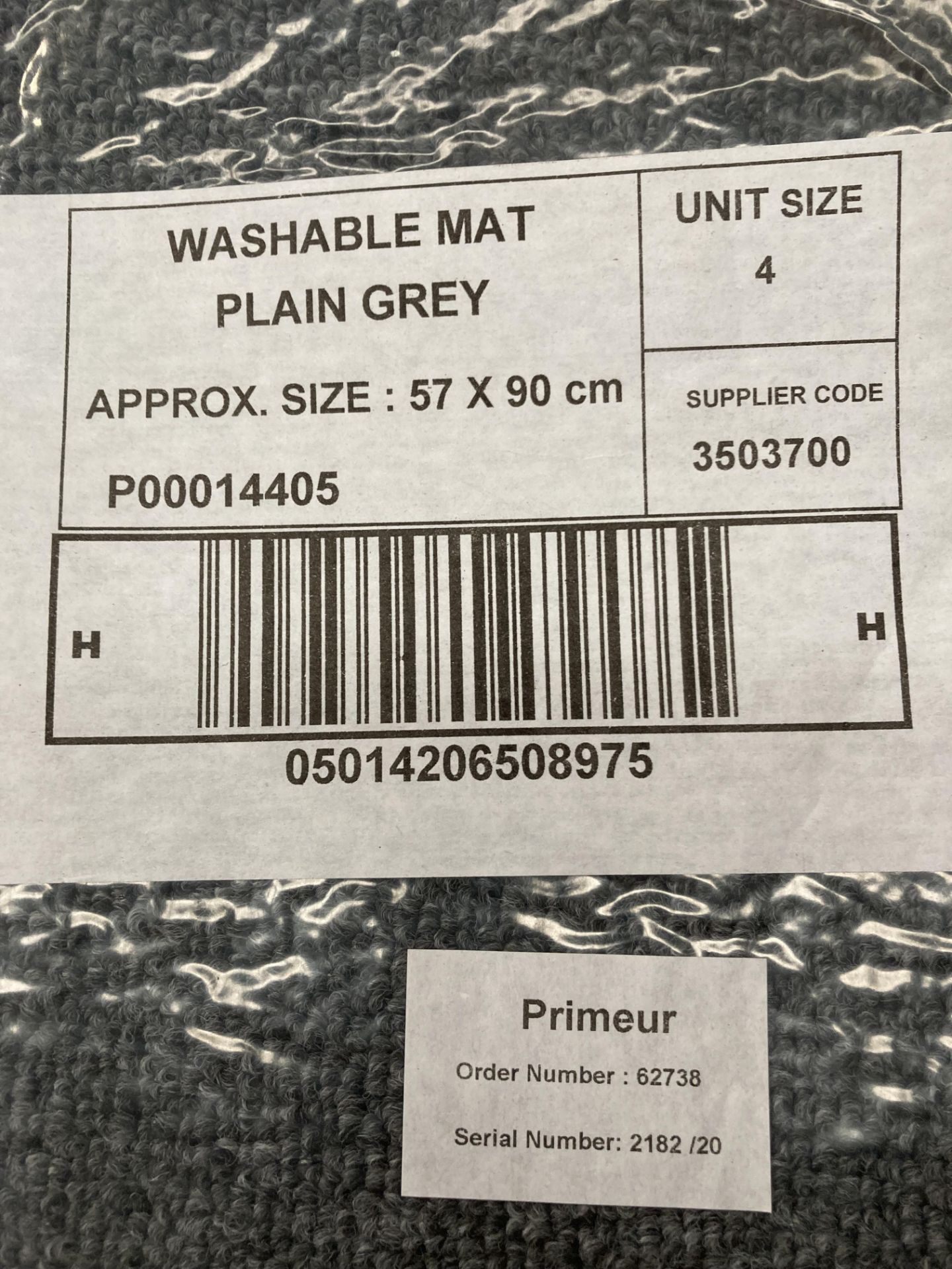 40 x Primeur Mighty Mat - washable plain grey mats 57cm x 90cm (10 packs) *Please note the final - Image 2 of 2