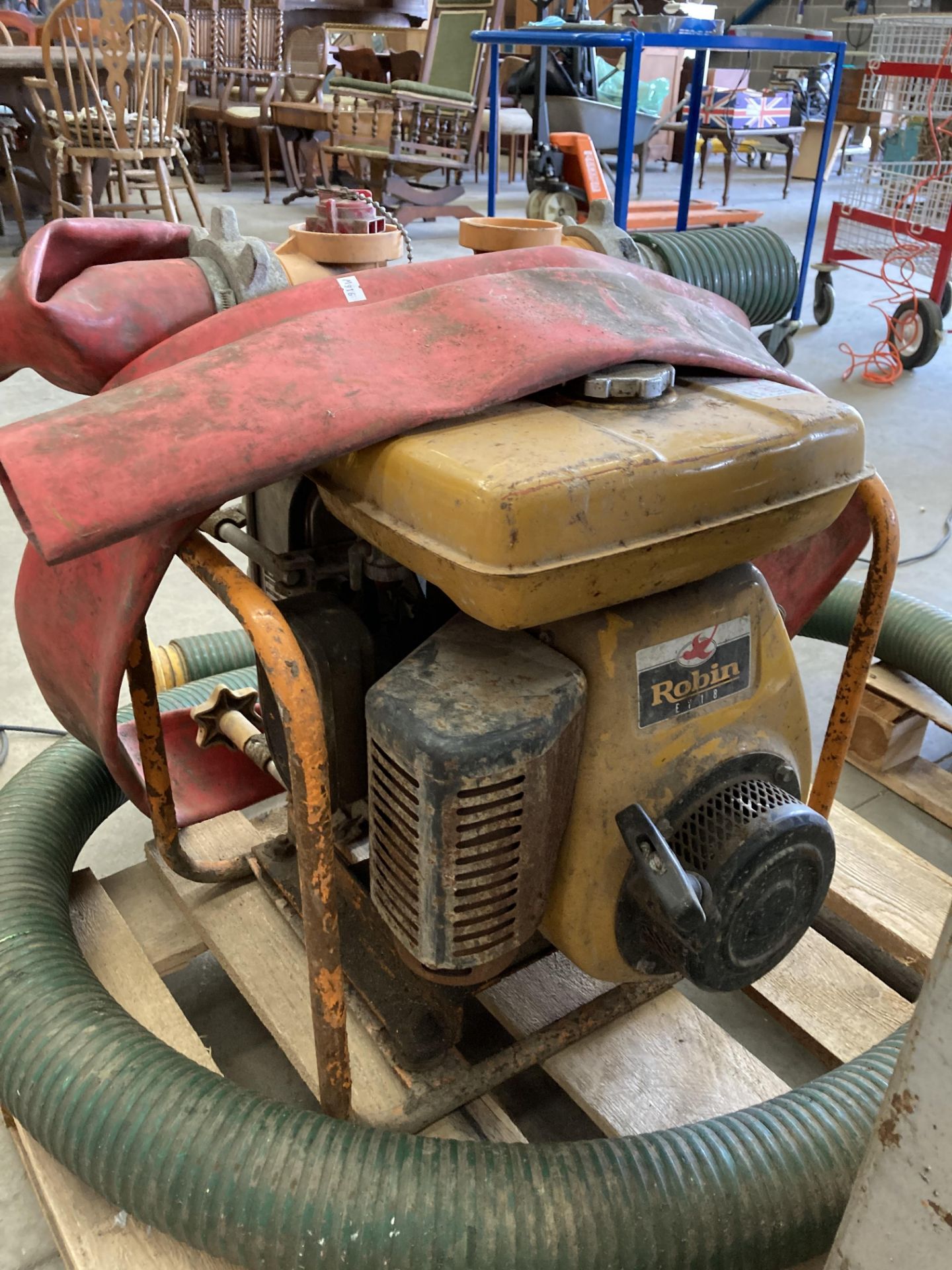 A Robin petrol water pump with hose - not tested (in saleroom) - Image 3 of 3