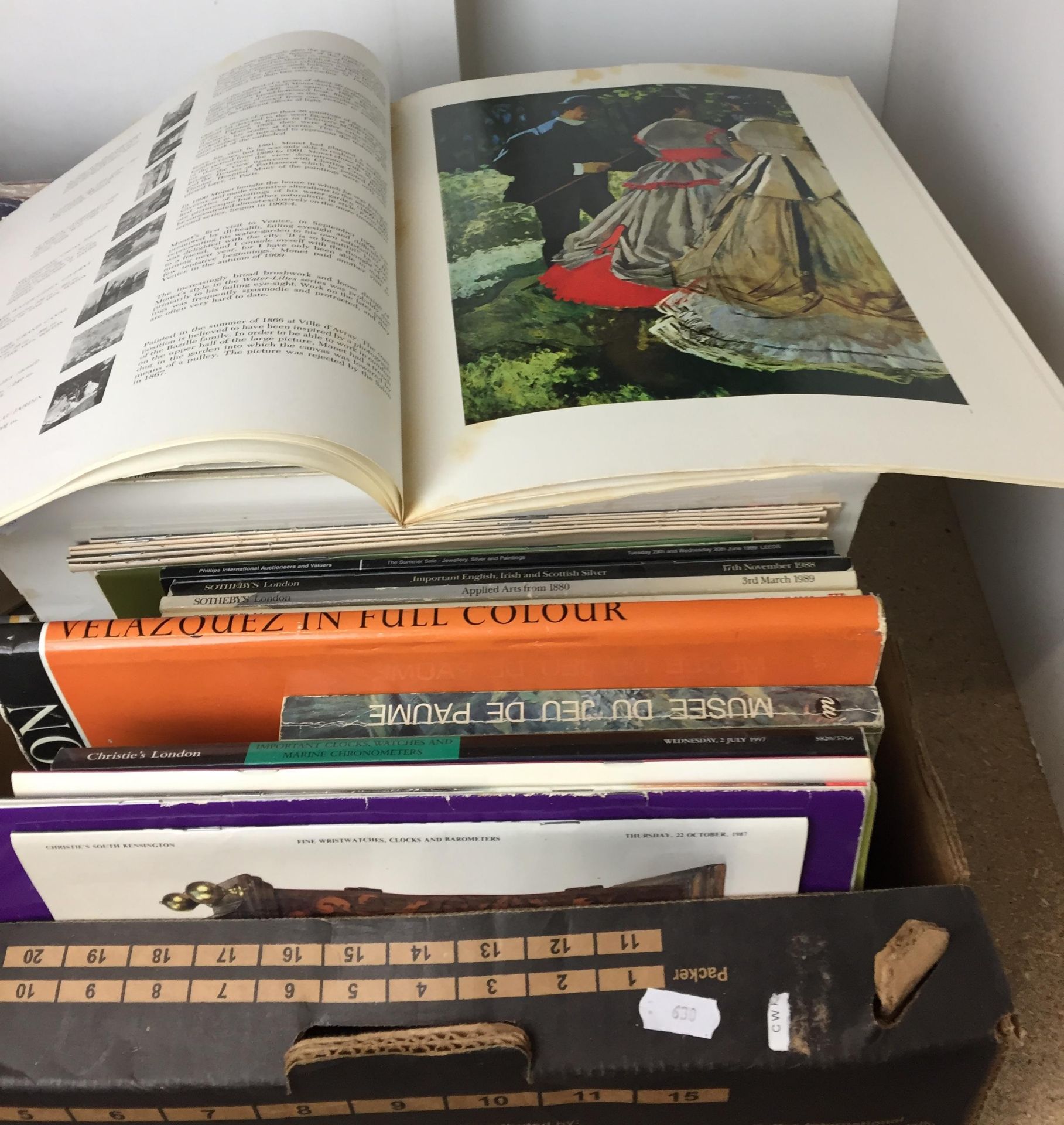 Contents to two boxes including art and antiques books, - Image 3 of 4