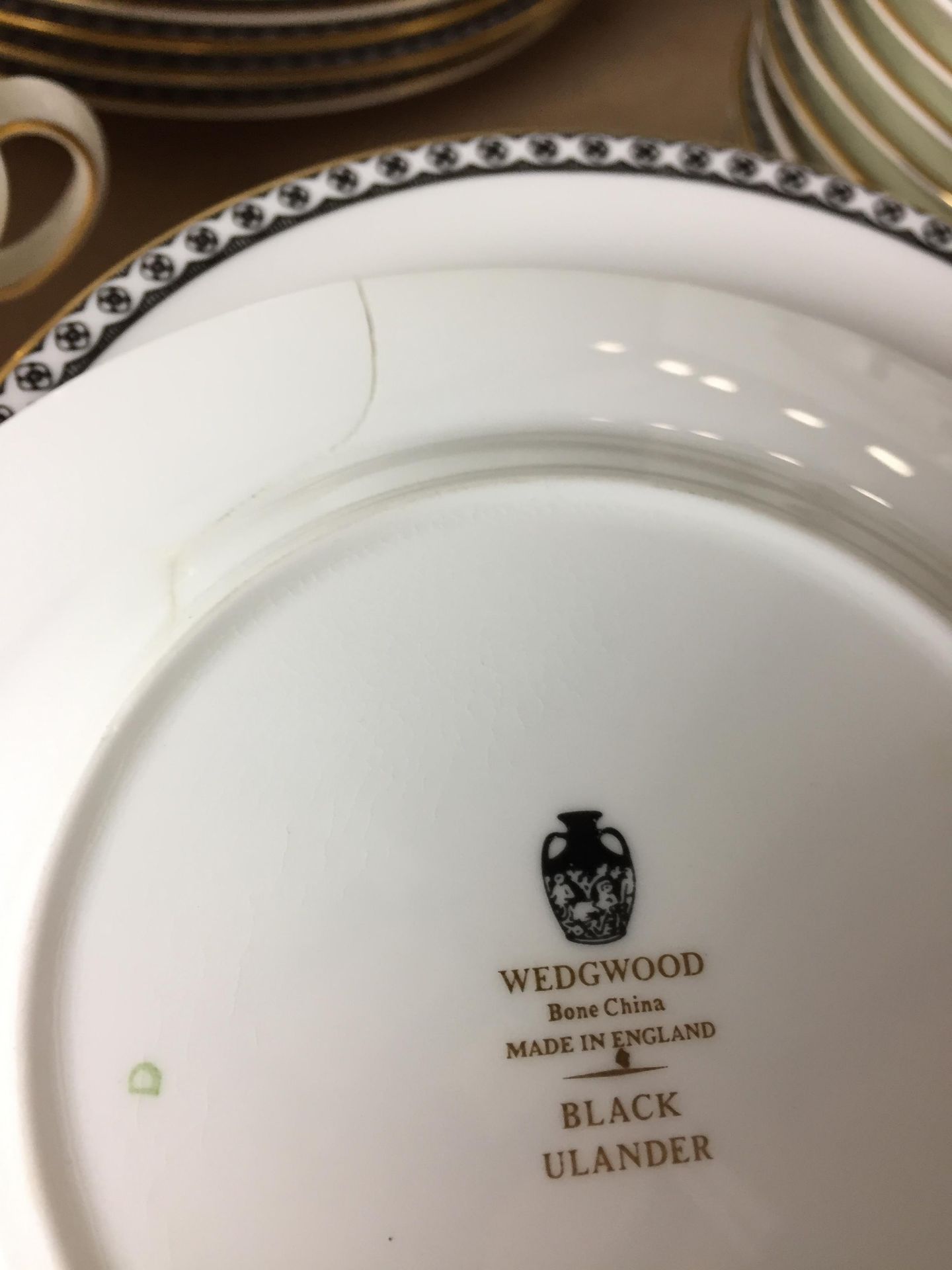One hundred and twenty pieces Wedgwood Black Ulander dinner tea and coffee service including large - Image 5 of 5