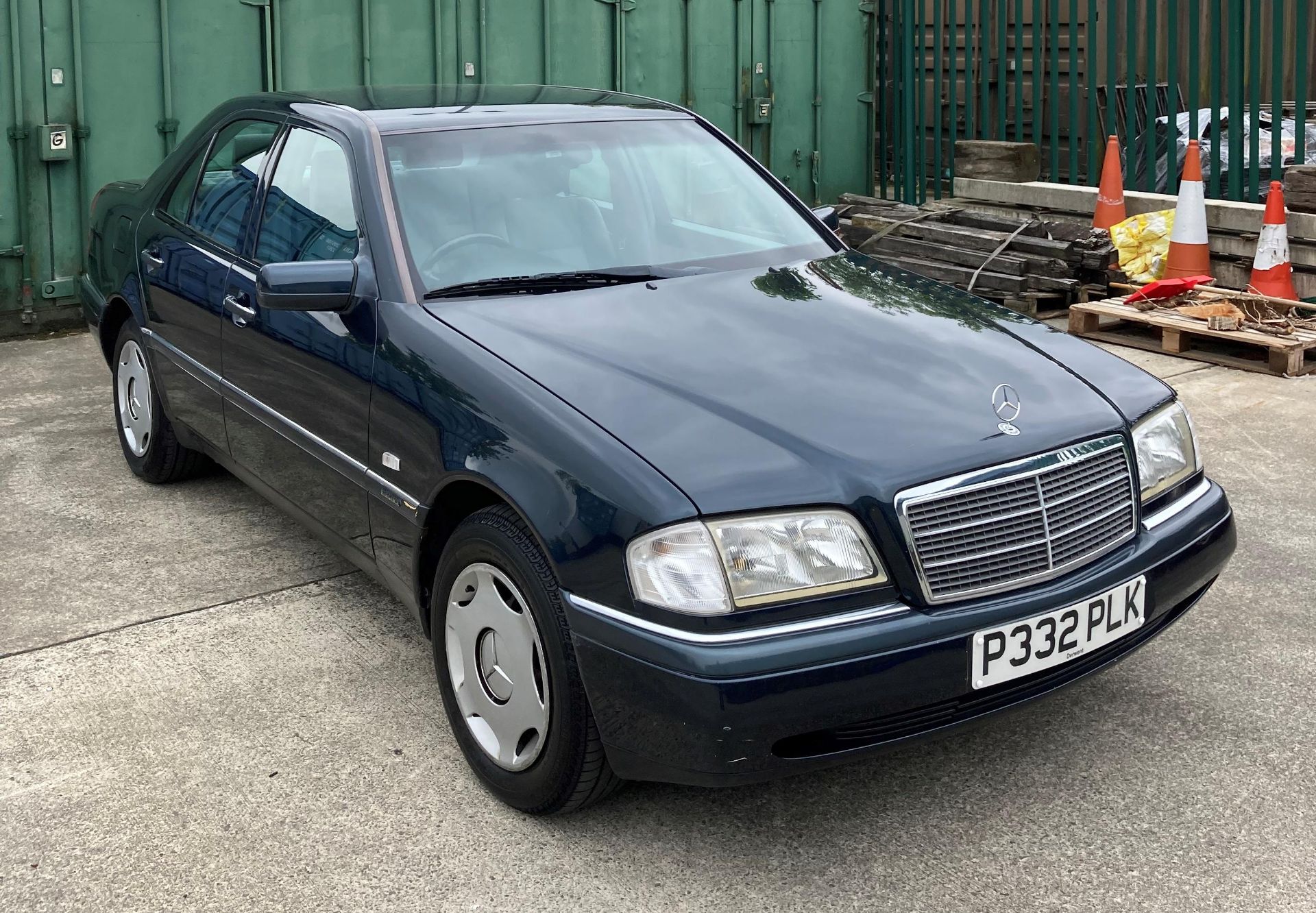 MERCEDES C200 ELEGANCE AUTOMATIC FOUR DOOR SALOON - Petrol - Dark blue - pale grey cloth upholstery.