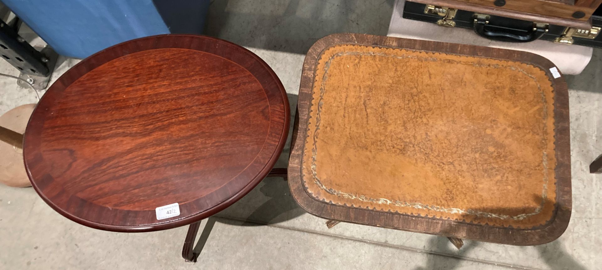 A small reproduction mahogany oval side table and a mahogany side table with light brown tooled - Image 2 of 4