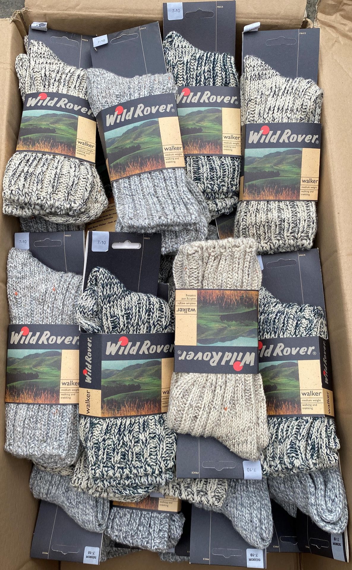 58 pairs Wild Rover socks size 7-10 (Box 33)