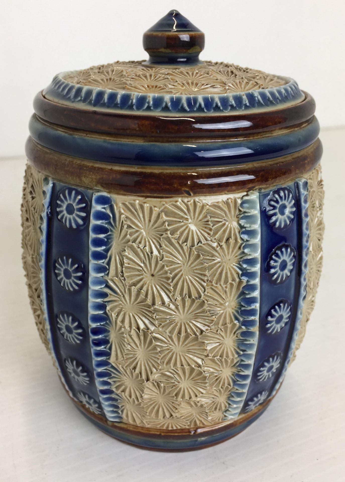 Doulton blue brown and stone coloured embossed pattern tobacco jar 12cm high AA06