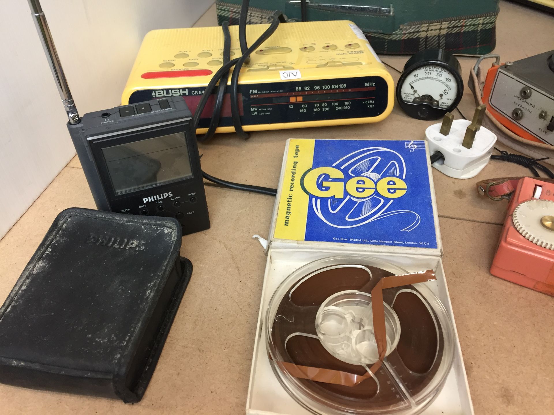 Nine items vintage radios etc including Marconiphone model T24DAB complete with carrying case and - Image 6 of 6