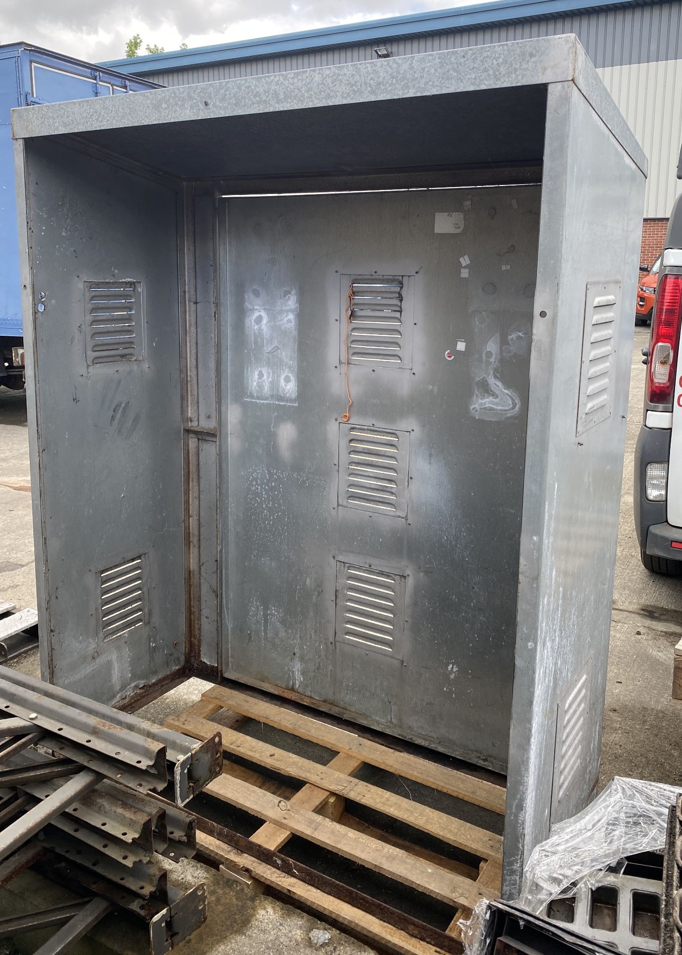 Metal proving cabinet, - Image 3 of 3