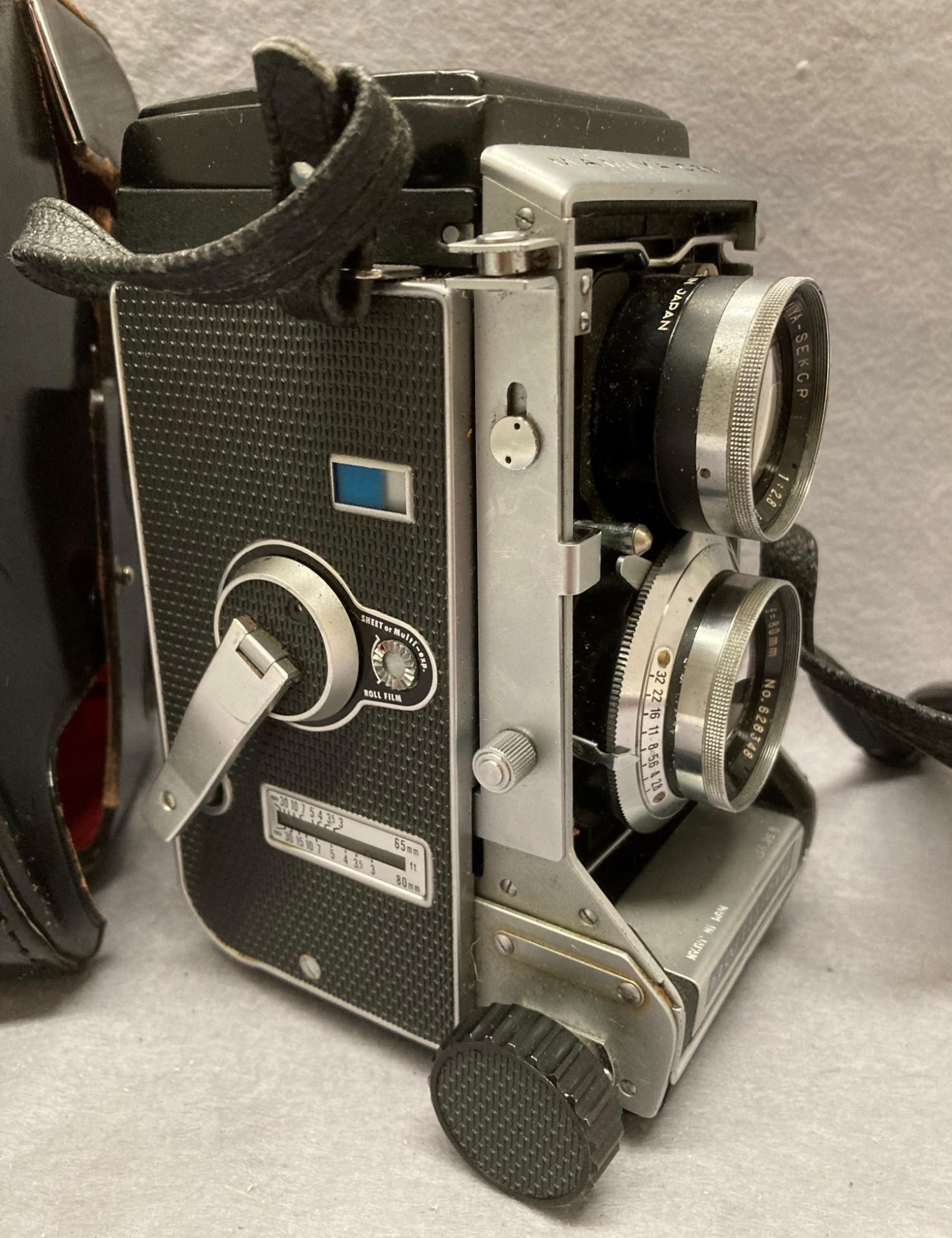 A Maniya C33 Professional camera with Mamiya-Sekor 1:2. - Image 4 of 6