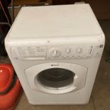 A Hotpoint Aquarius 7kg WDL540 automatic washer/dryer (P0)