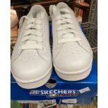 A pair of Skechers Rue ladies white trainers size 6 (boxed and unused) (S1)
