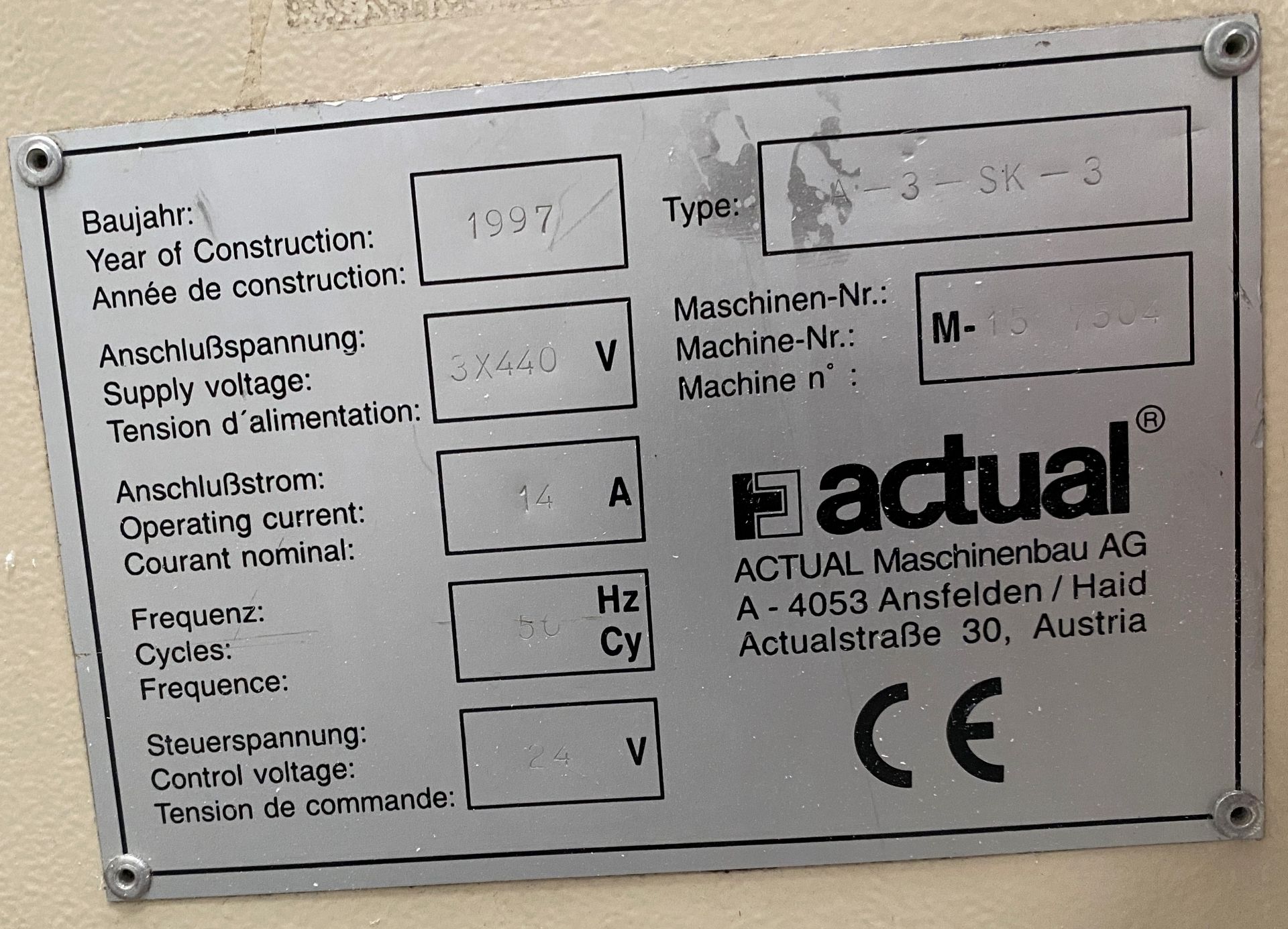 Actual A-3-SK-3 Three Headed Welder Operating instructions refer to an Actual AC9700 Machine No. - Image 7 of 8