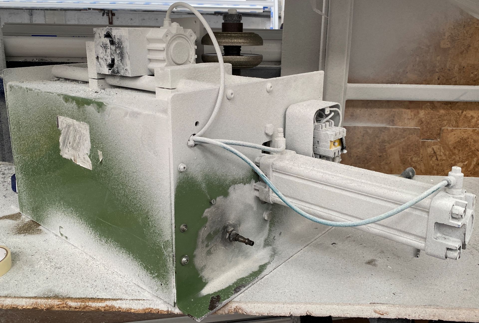 Jade Engineering (Coventry) Ltd Beading Machine