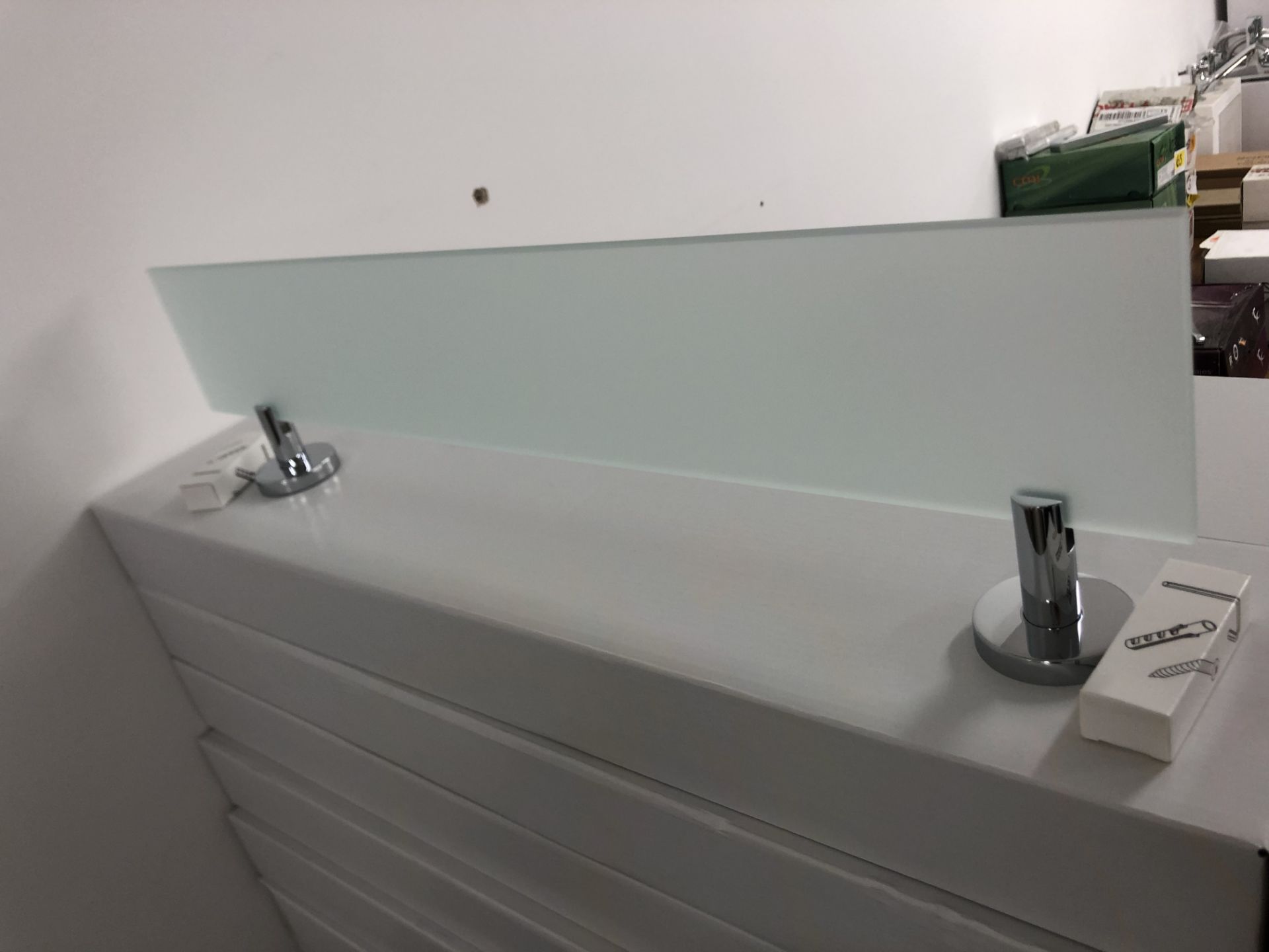 BNIB DESIGNER CHROME AND FROSTED GLASS BATHROOM 600MM SHELF AND FITTINGS £59 - Image 2 of 3