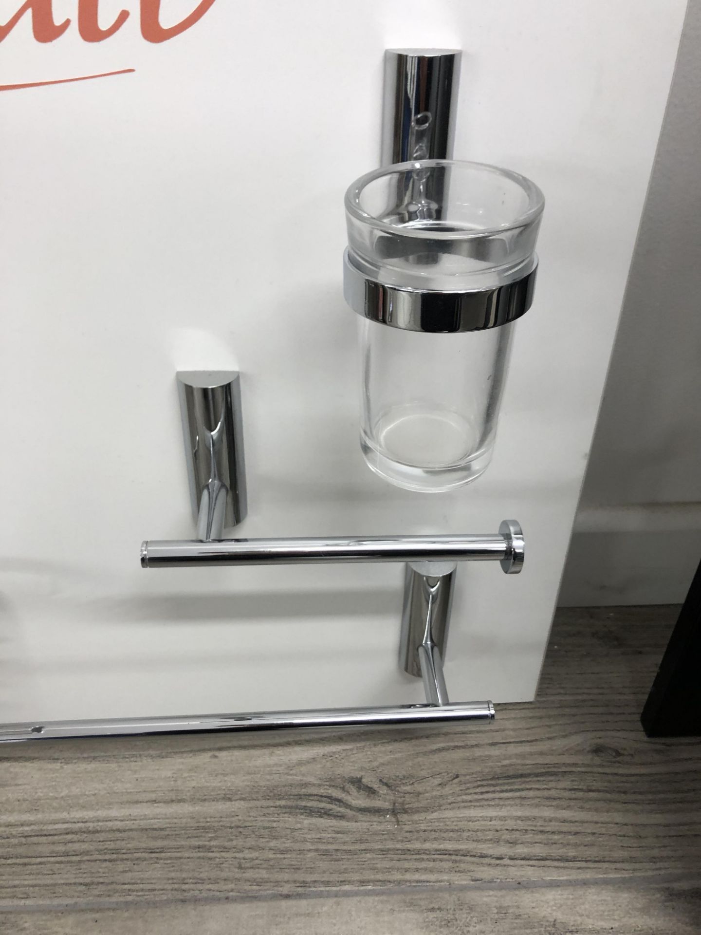 DESIGNER TREMERCATI DISPLAY BOARD INCLUDING 6 CHROME BATHROOM ACCESSORIES - Image 2 of 3