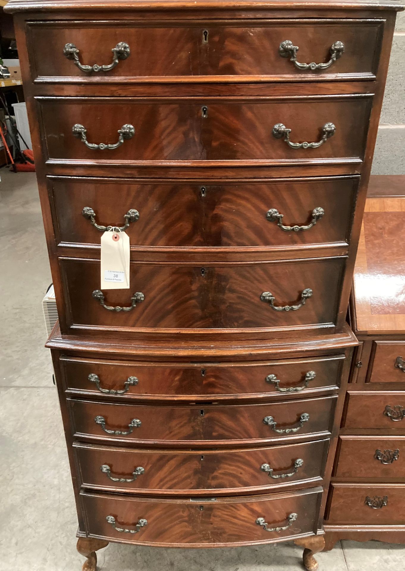 A reproduction walnut bow fronted chest on chest four drawers over four drawers 70cm x 140cm high - Image 3 of 3