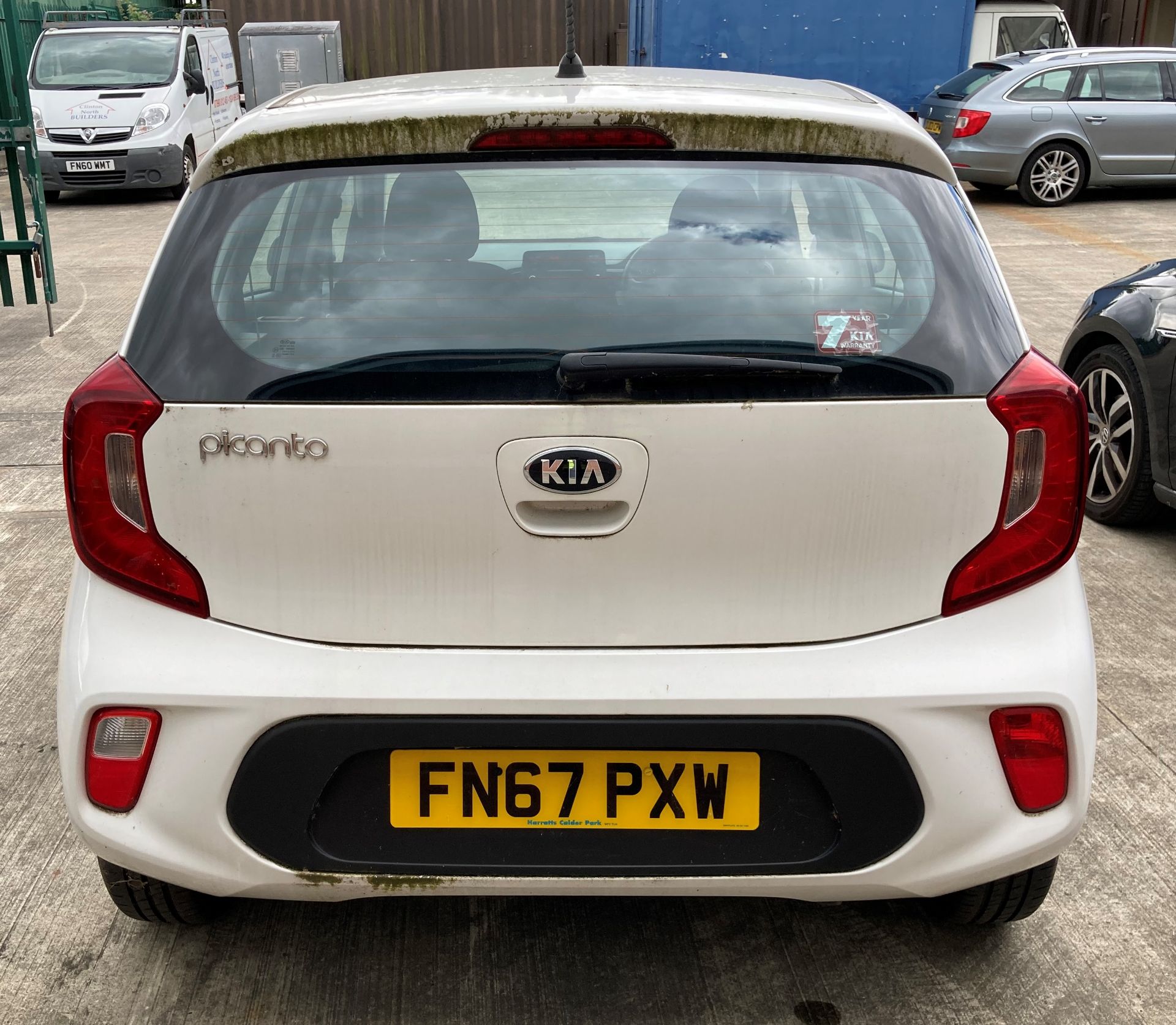 KIA PICANTO 2 1.2 FIVE DOOR HATCHBACK - Petrol - White - Black cloth interior. - Image 4 of 8