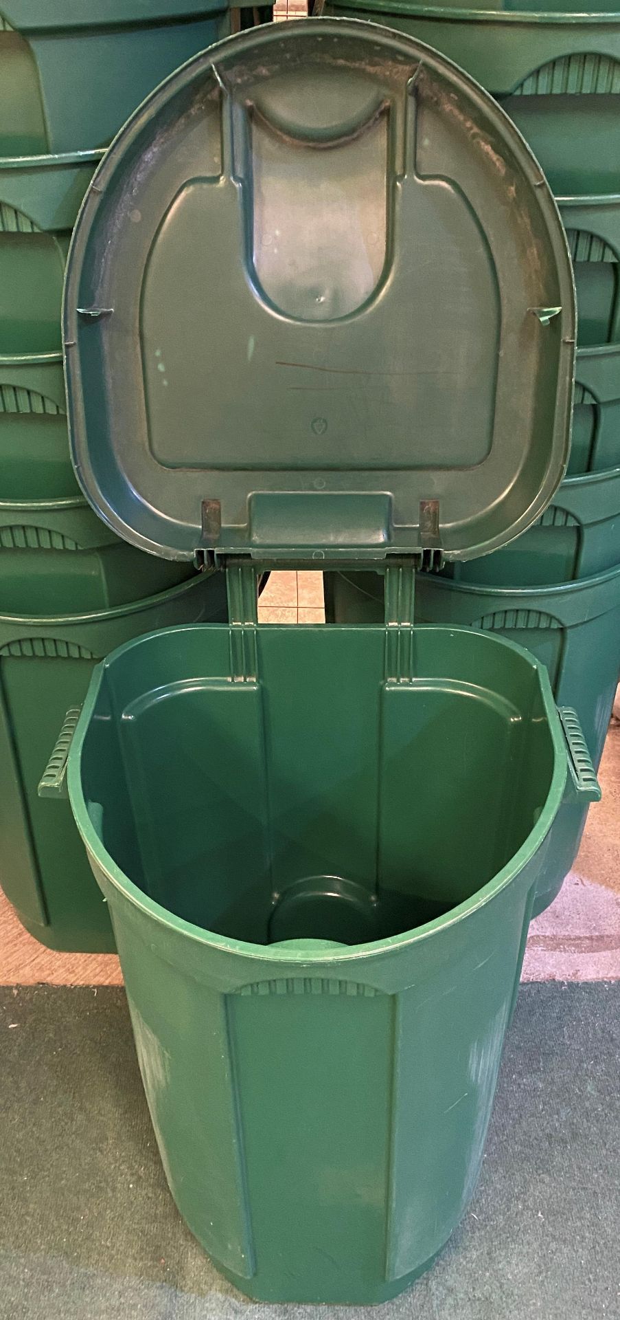 36 x EDA 110L Green Wheelie Bins - used for laundry - Image 4 of 5
