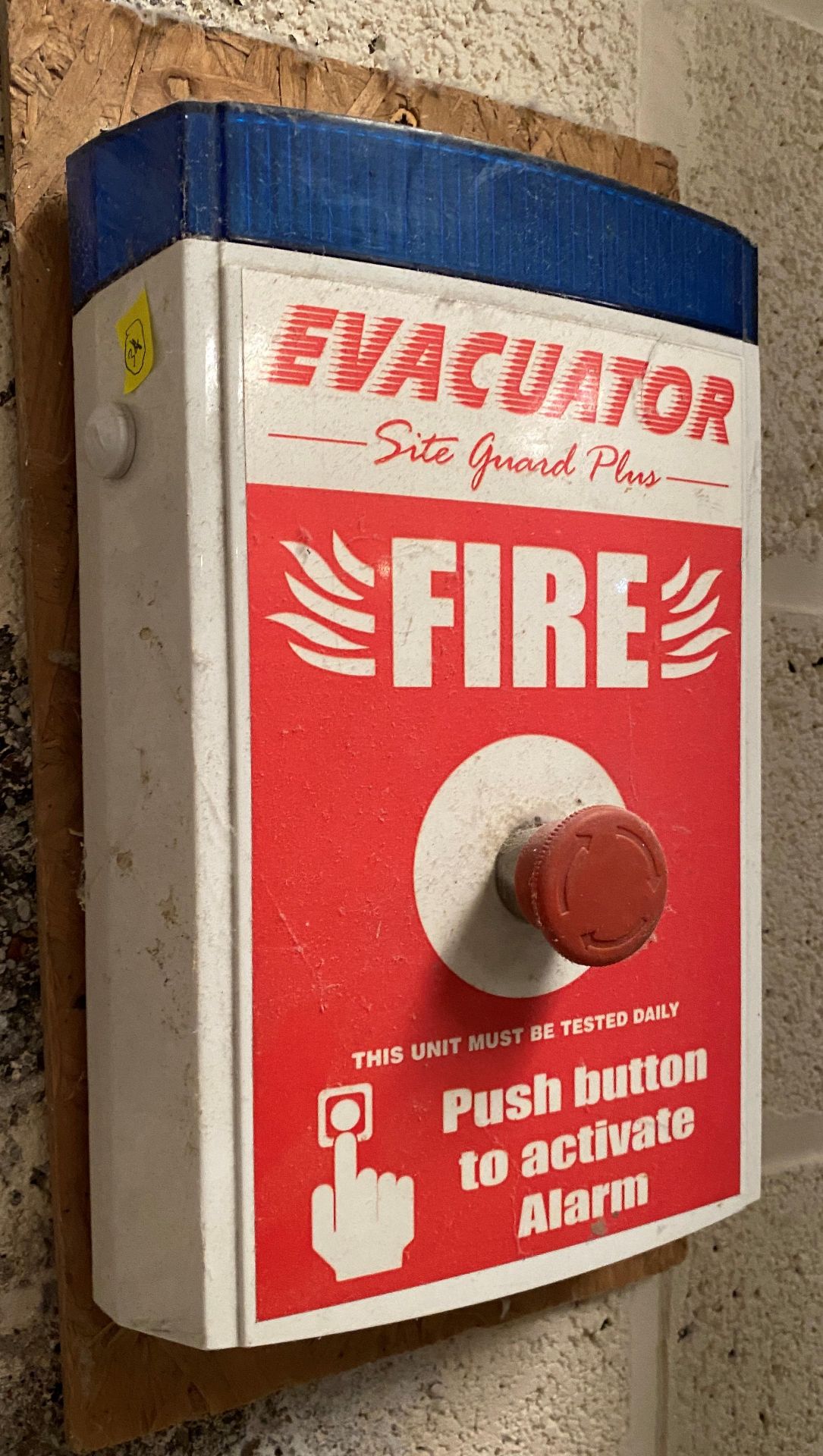 2 x Evacuator Site Guard Plus Portable Fire Alarm Units - Image 2 of 2