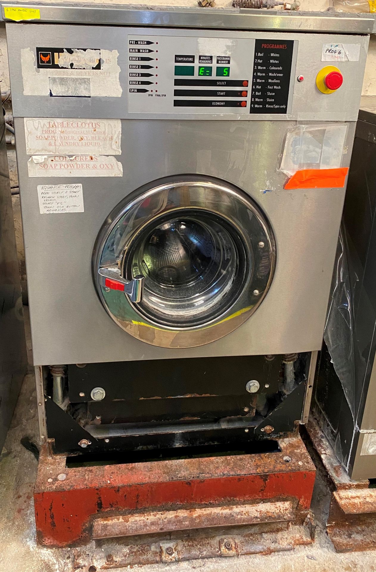 IPSO HW131C Commercial Washing Machine DOM 1998 - 3 phase