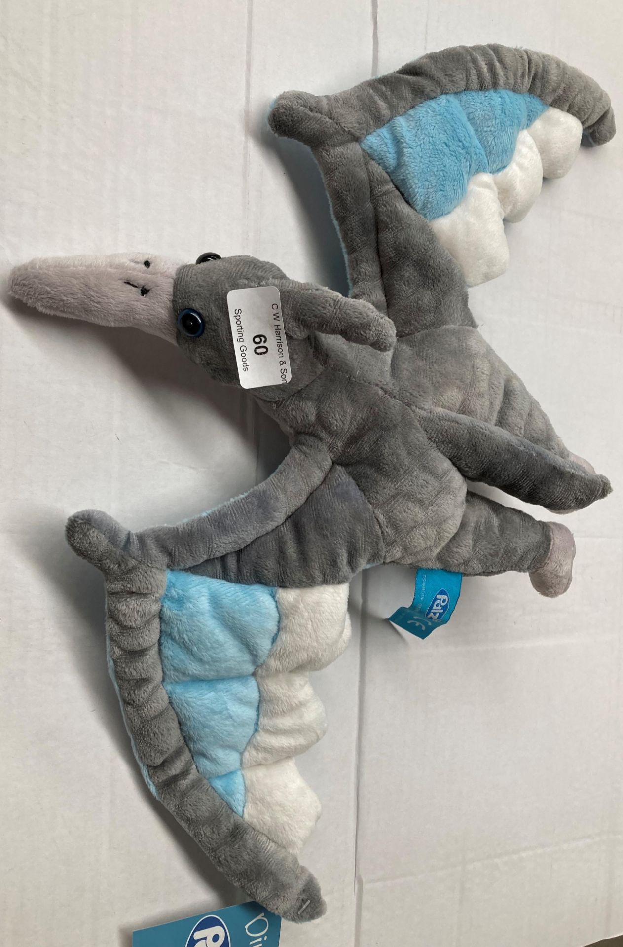 37 x Palz soft toy pterodactyls (49cm wing span) Further Information *** Please