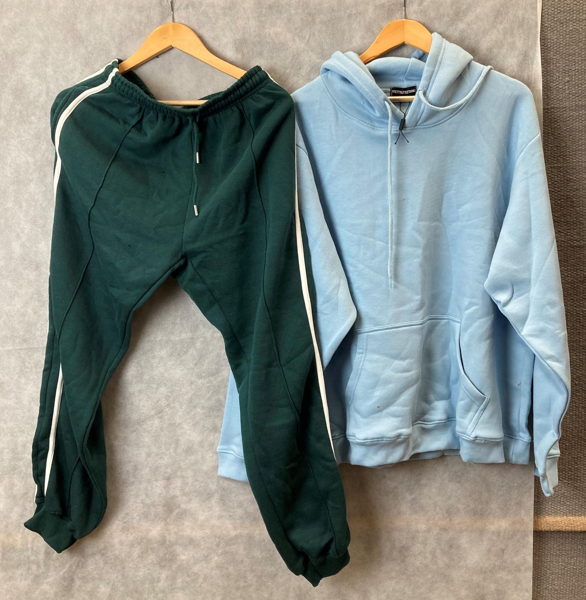 Pretty Little Thing blue hoodie size XL and a pair of green jogging bottoms size 8 (2) (AA02)