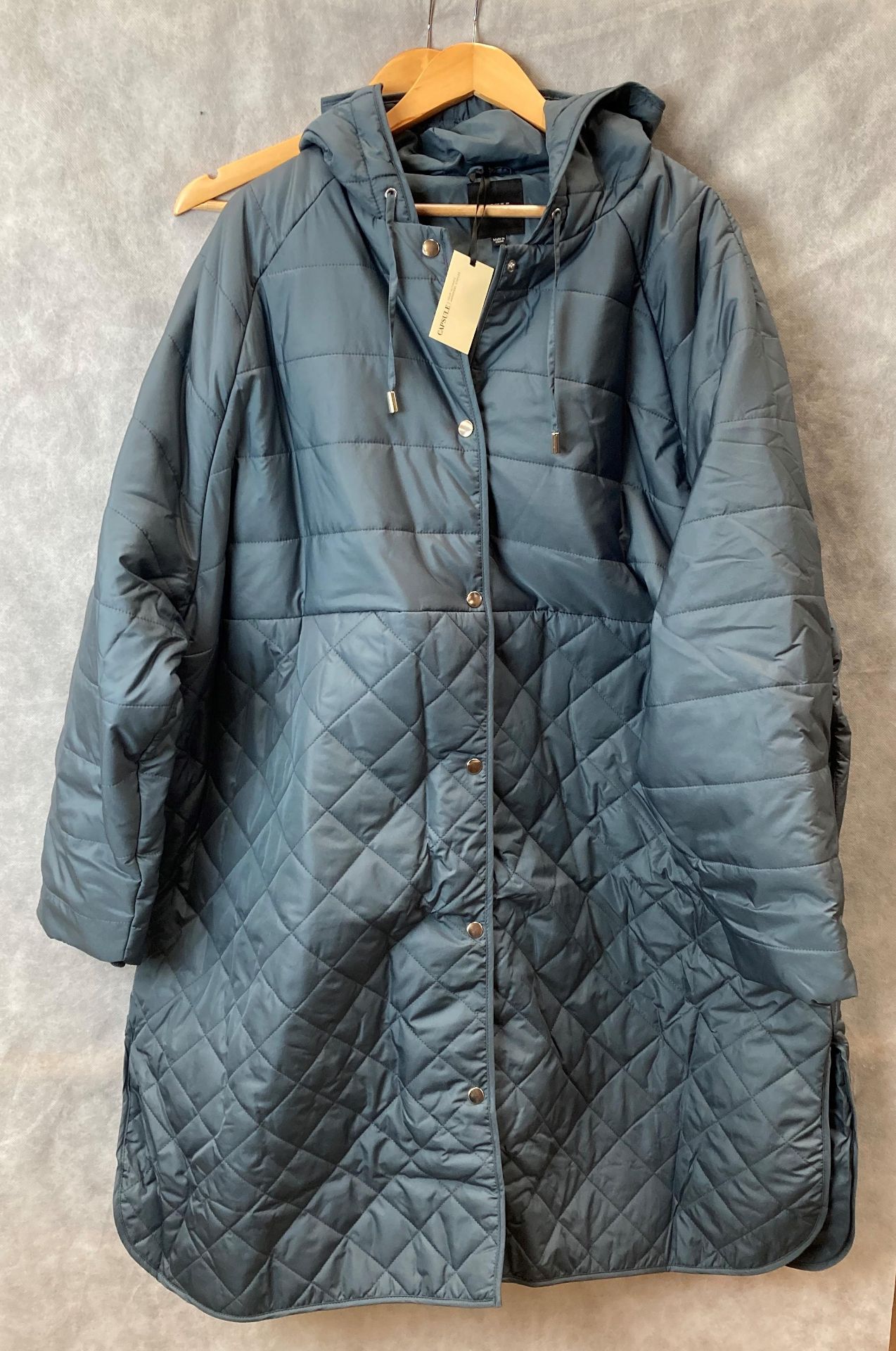 Slate grey ladies padded coat size 30 by Capsule (possibly brand new) (AA02)