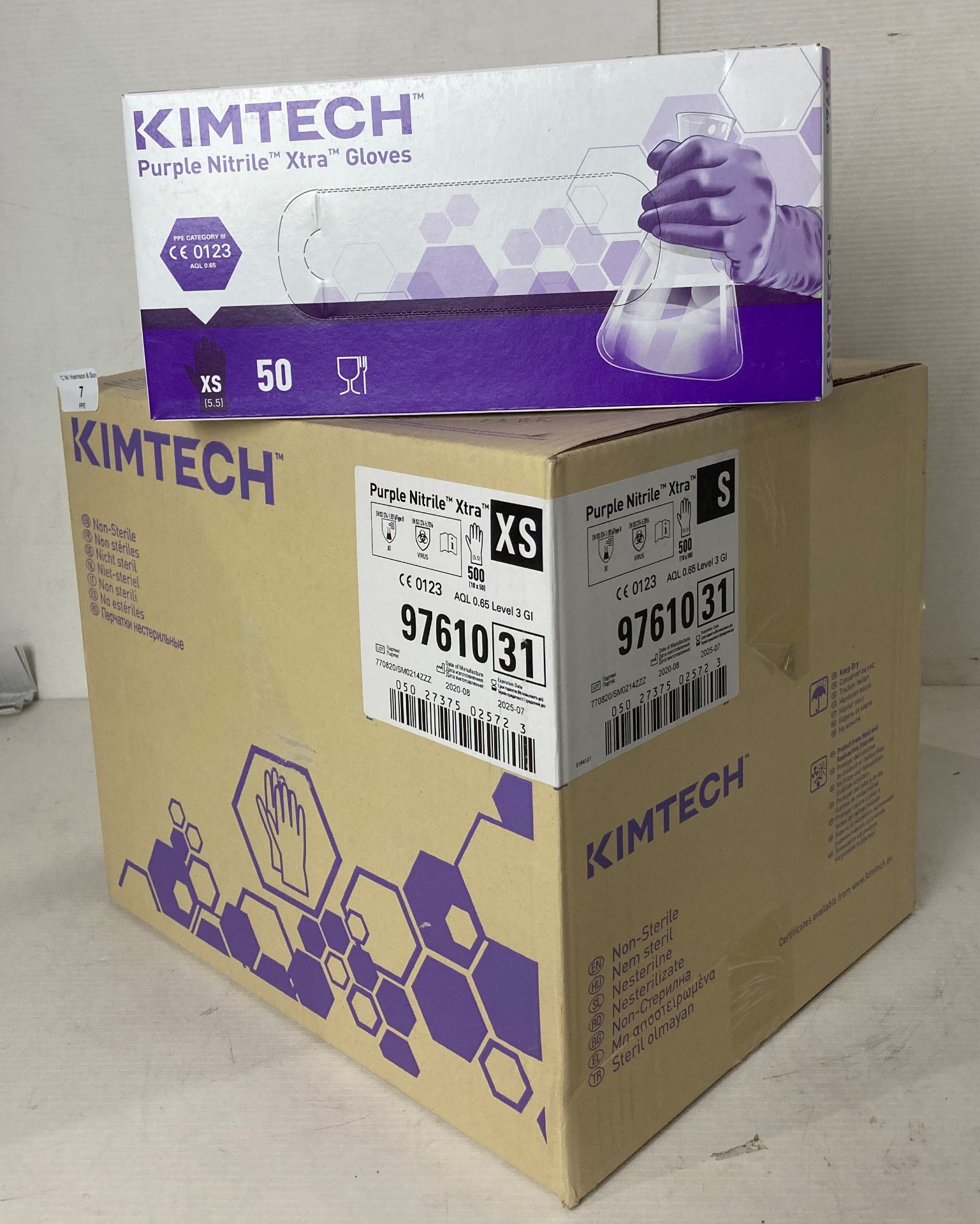 10 boxes of (1 outer box) Kimtech Nitrile gloves - size XS