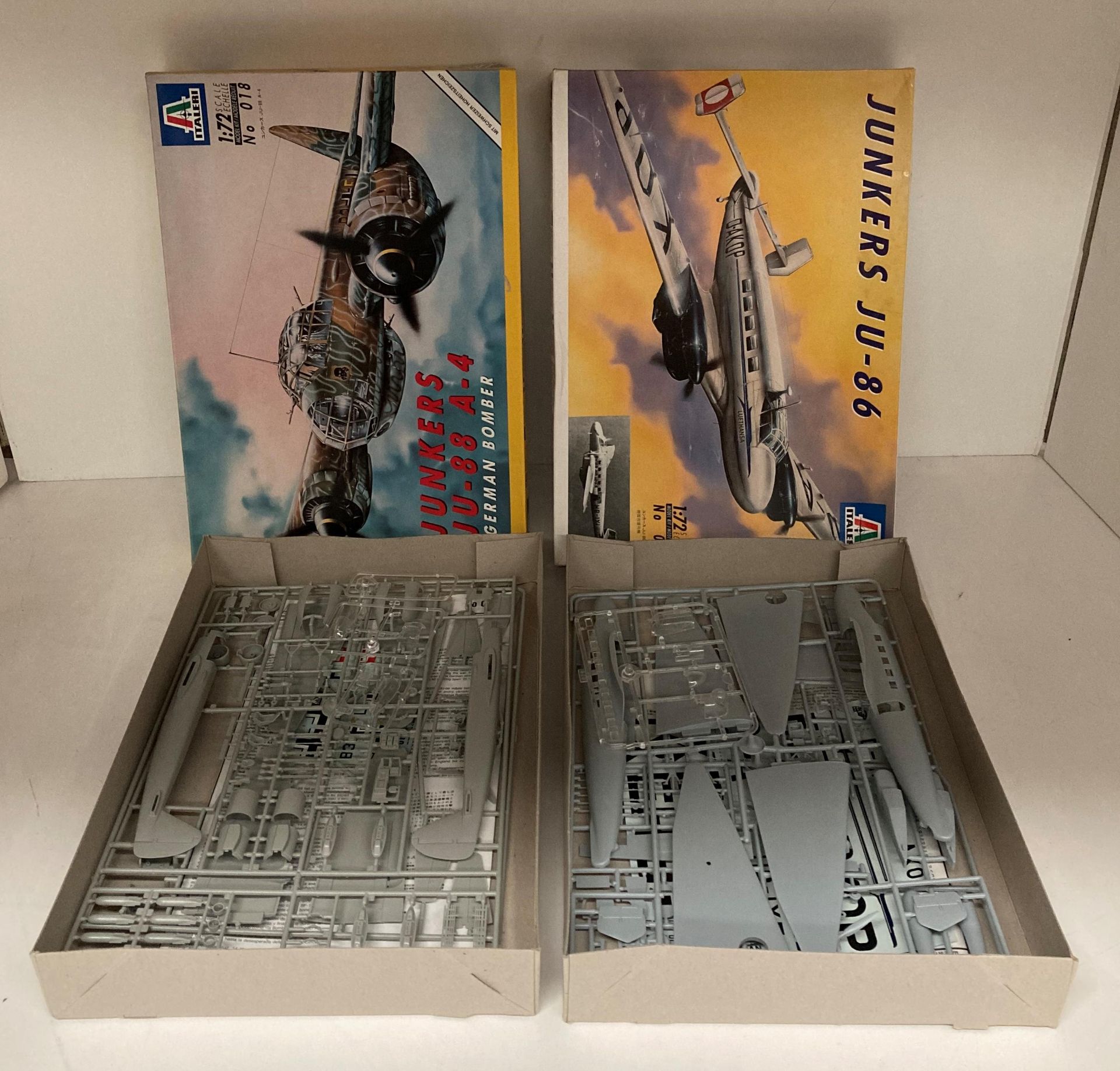 Two assorted Junkers model aircraft JU-86 No: 029 JU-88 A-L No: 018 1:72 scale by Italeri (S1T1) - Image 2 of 2