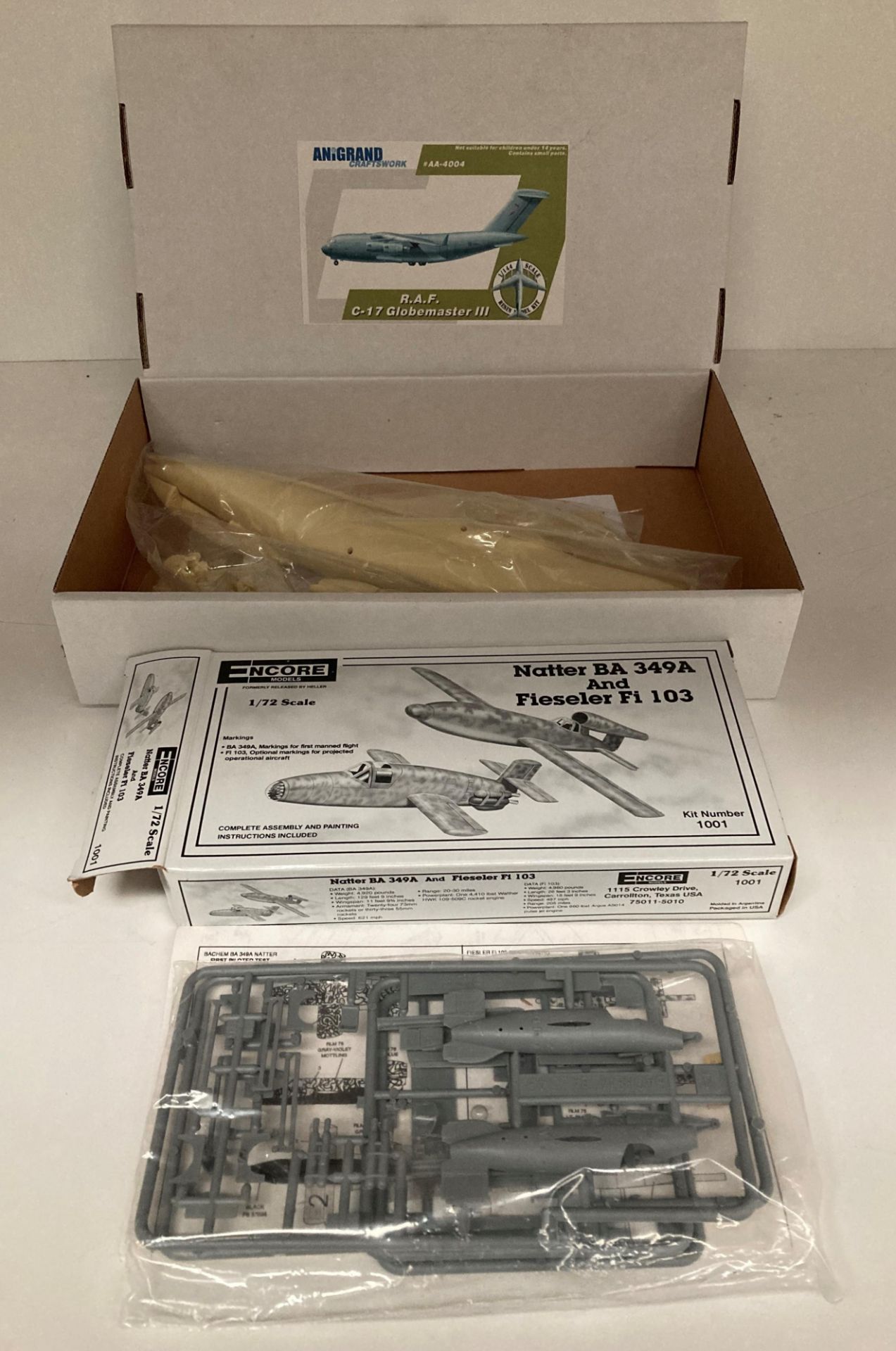 Two model aircraft kits including RAF c-17 Globemaster III resin model kit 1/144 scale, - Image 2 of 2