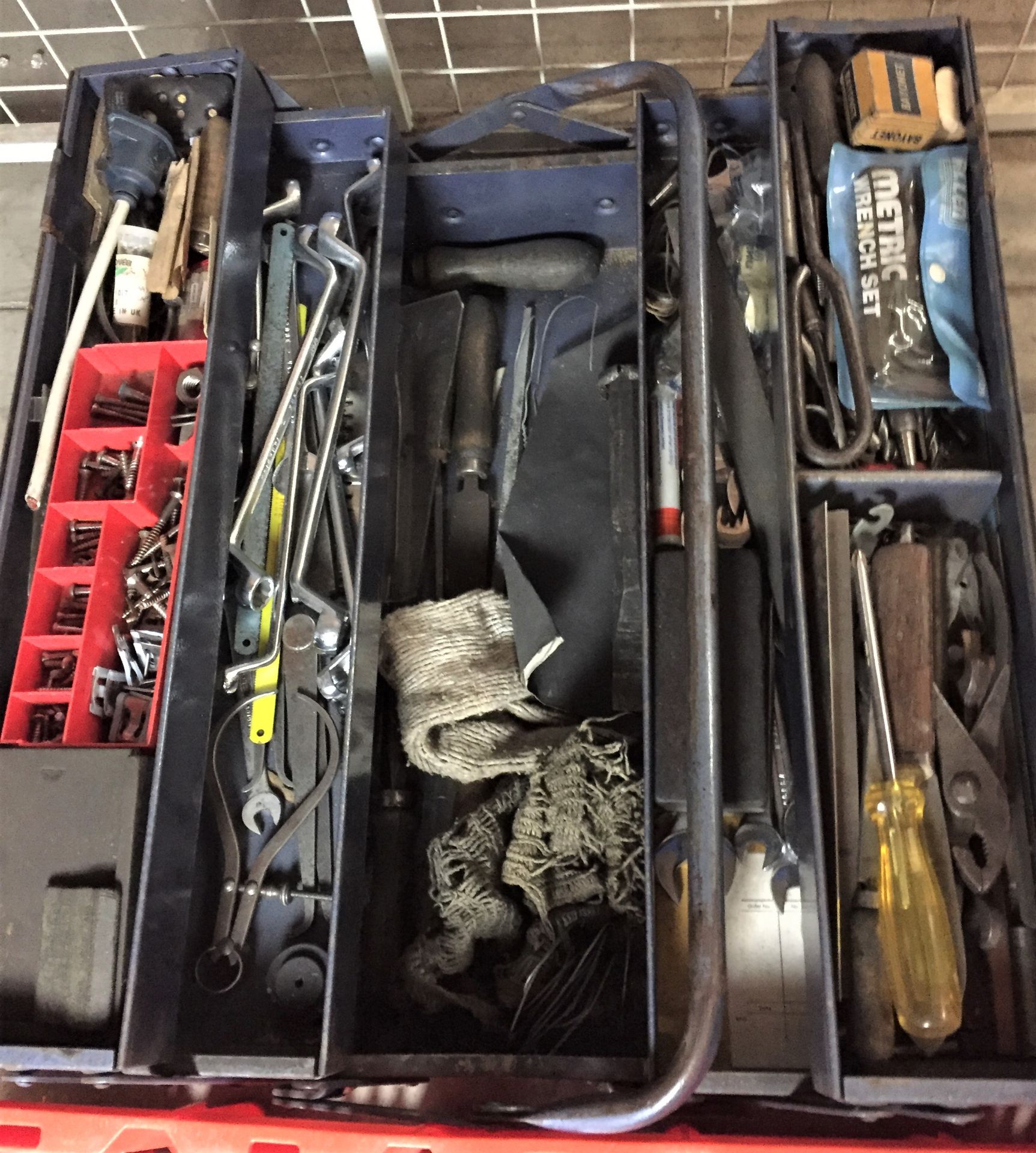 Cantilever metal tool box, two plastic boxes and contents - tools including JR & S no. - Image 2 of 5