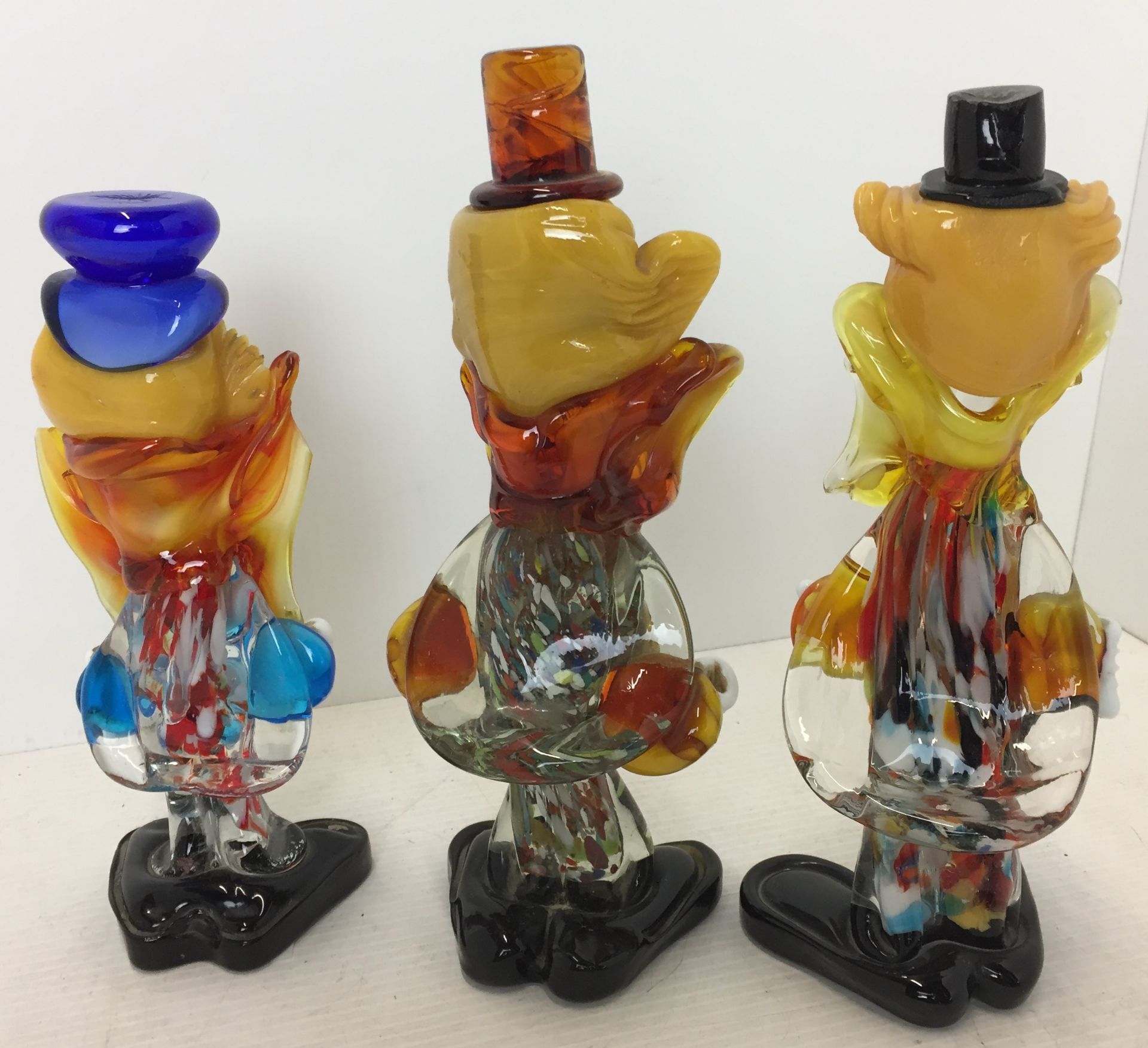 Three Murano Venetian glass clowns (damage to all three bow ties) AA08 - Image 2 of 3