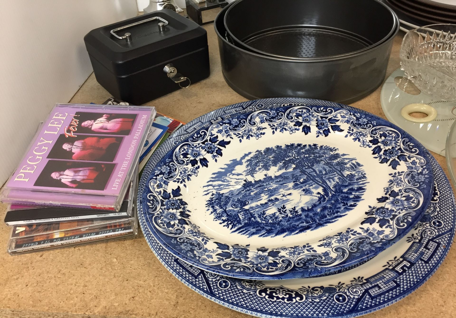 Thirty plus items including two Churchill blue & white plates 32cm diameter & oval 31x24cm, - Image 3 of 5