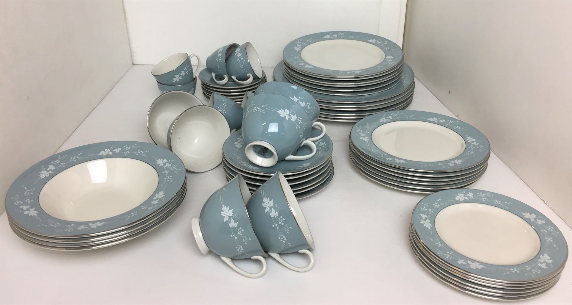 Fifty two pieces Royal Doulton Reflection china dinner/tea service including six each of plates