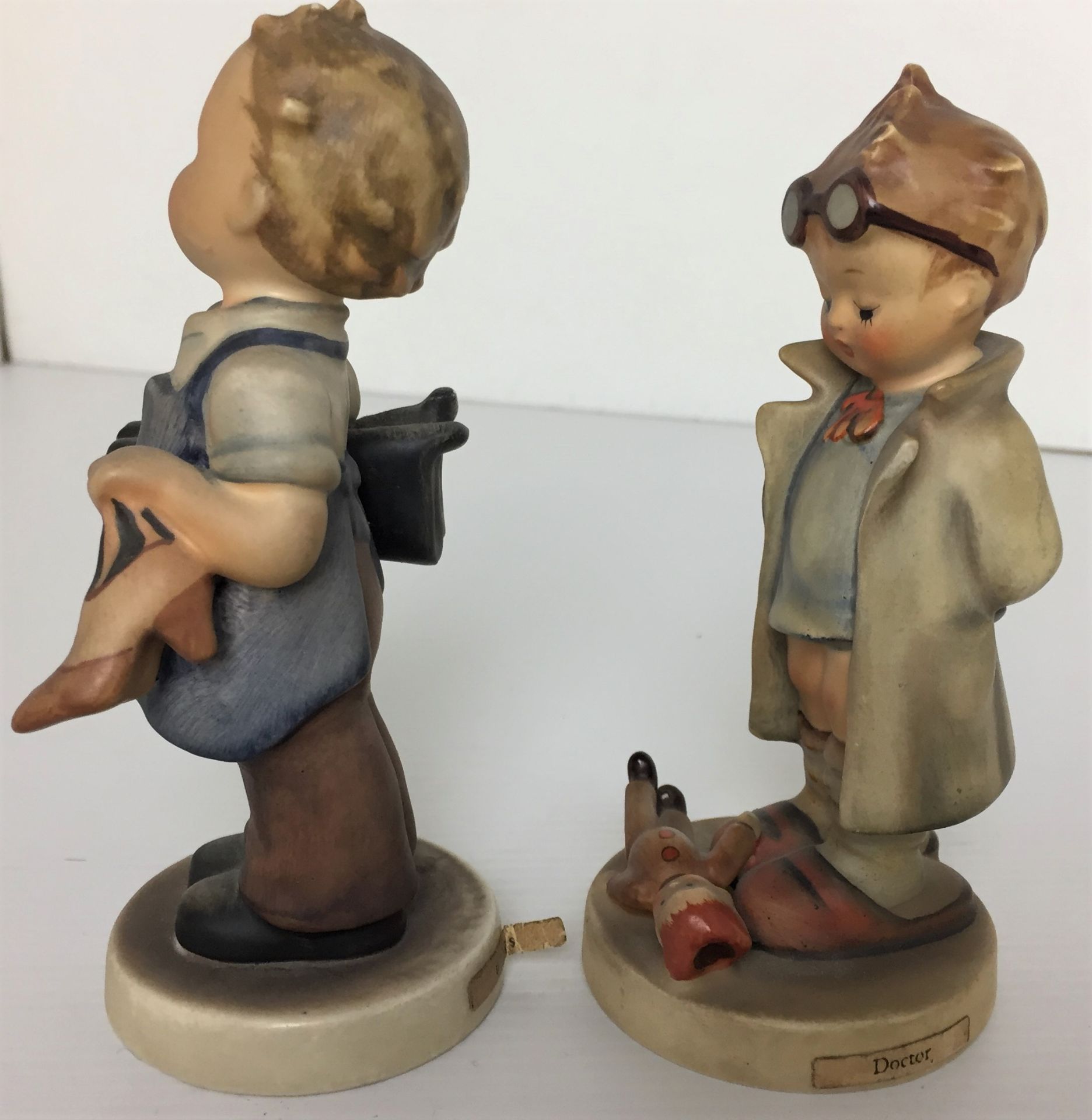 Two Goebel figurines Boots and Doctor max 13cm high Y10 - Image 4 of 4